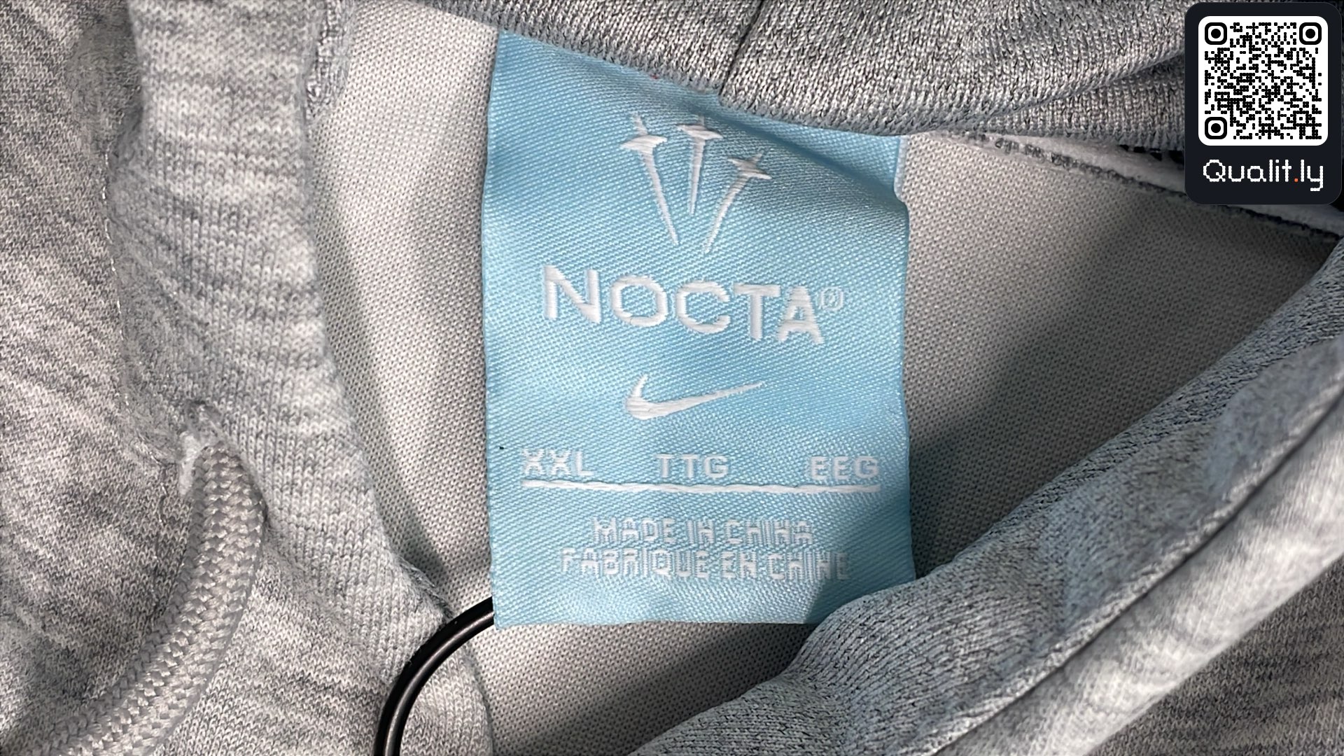 Hoodie — QC-foto 1 av 40