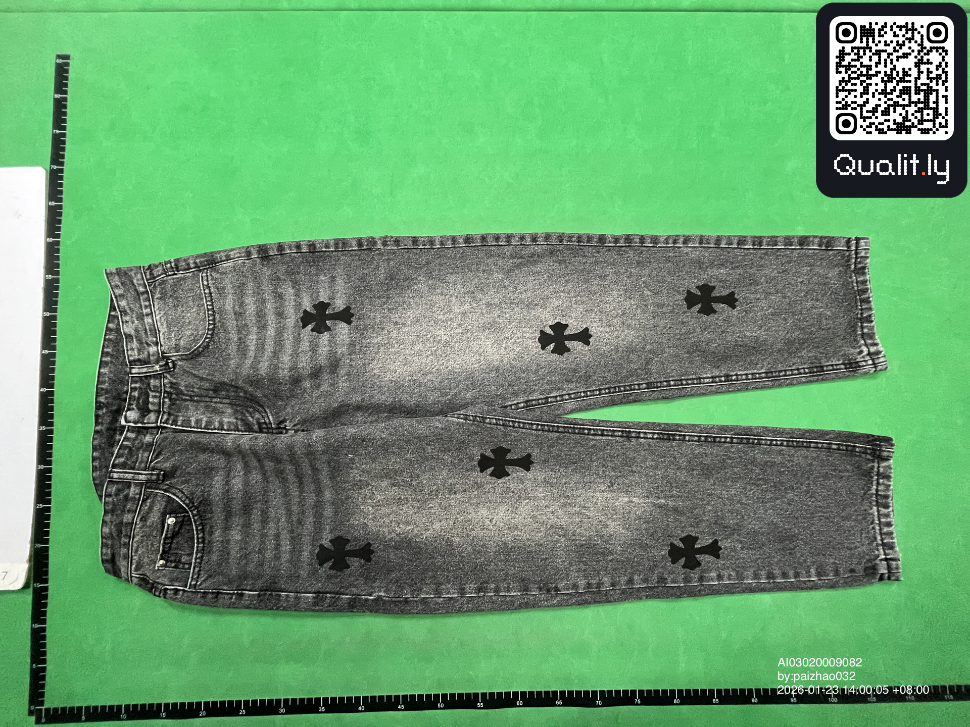Pants QC photo 3 of 16