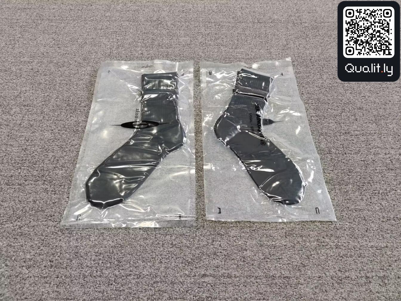 Socks QC photo 1 of 1