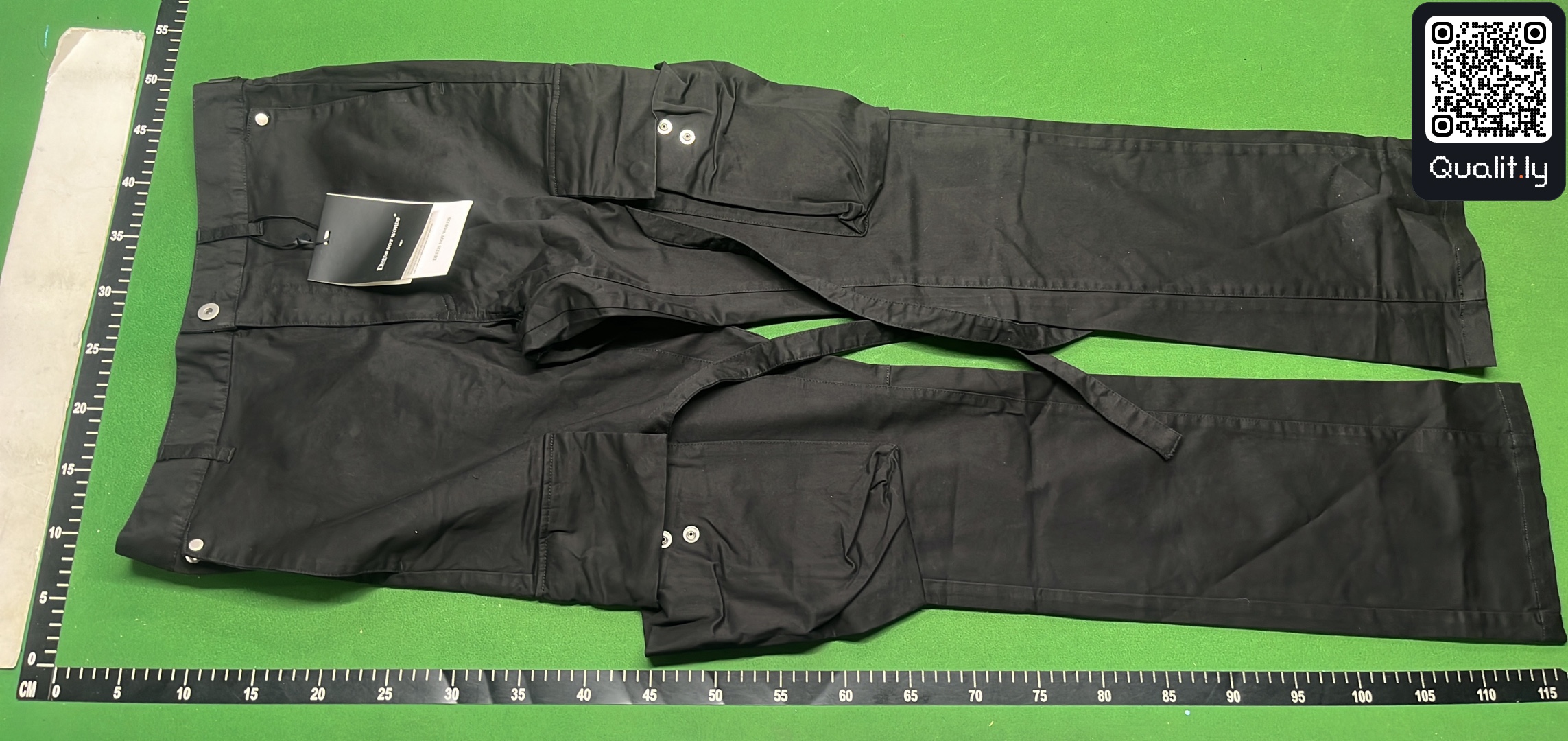Pantalon — photo QC 2 sur 28