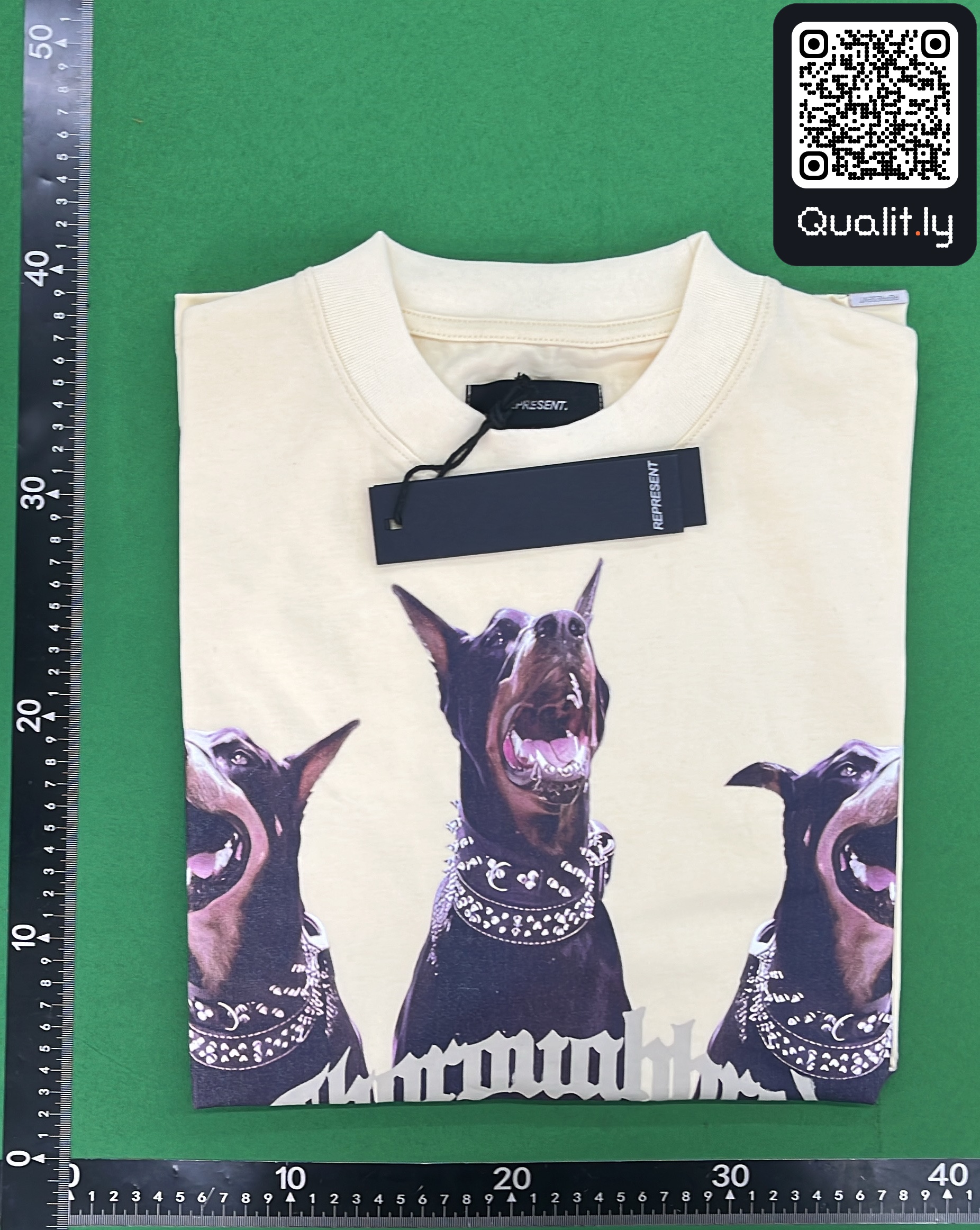 T-shirt — foto QC 1 di 32
