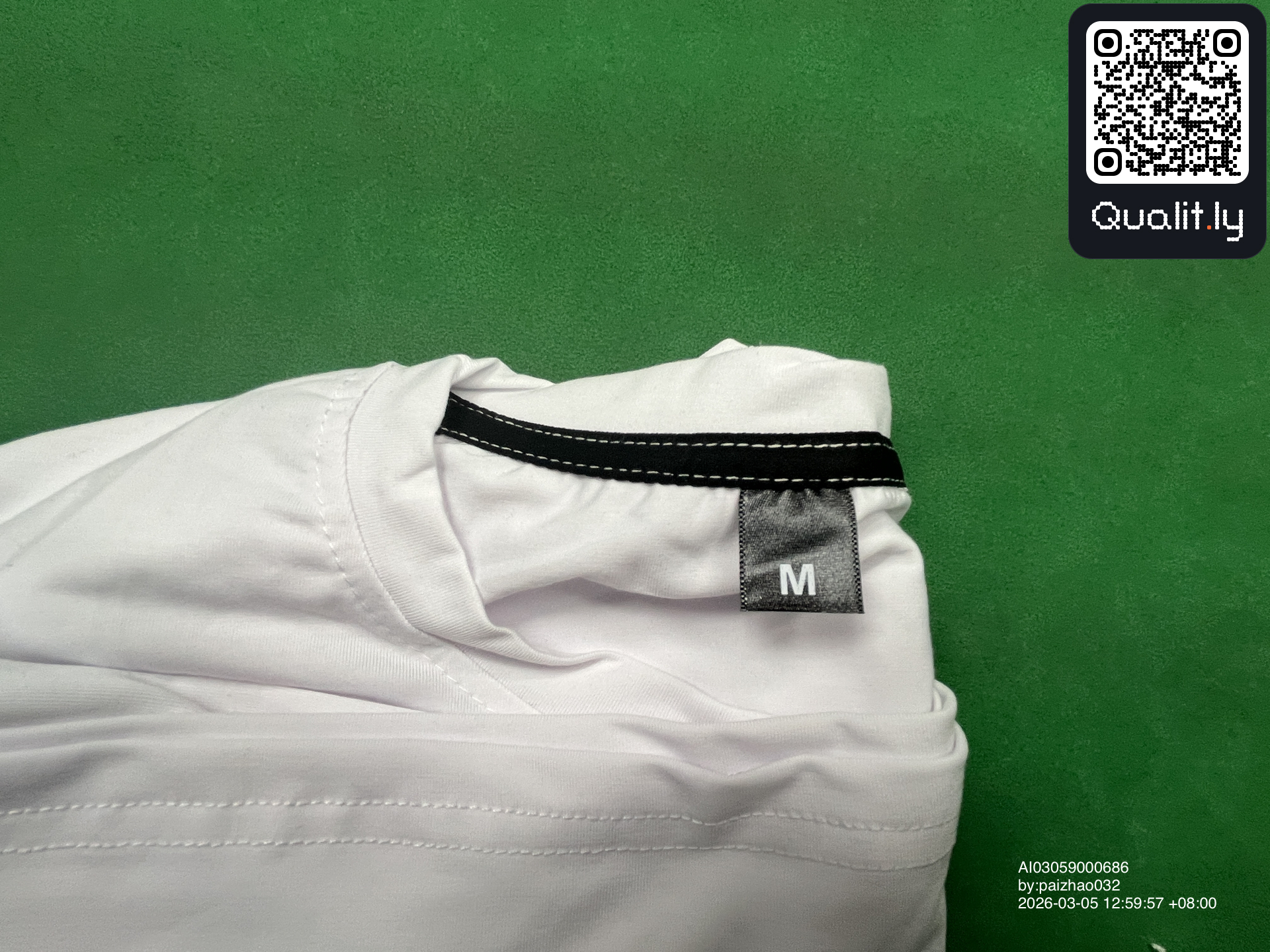 Camiseta — foto QC 1 de 62