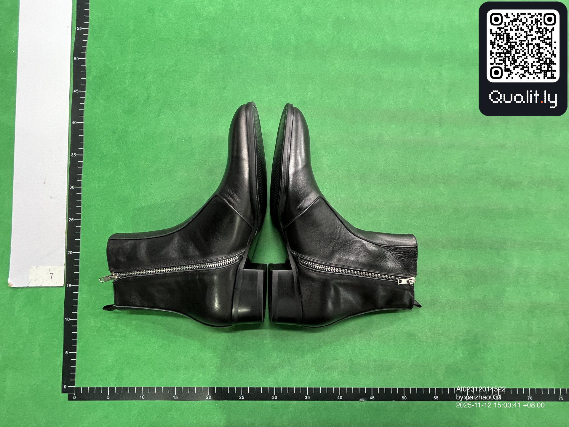 Botas — foto QC 3 de 6