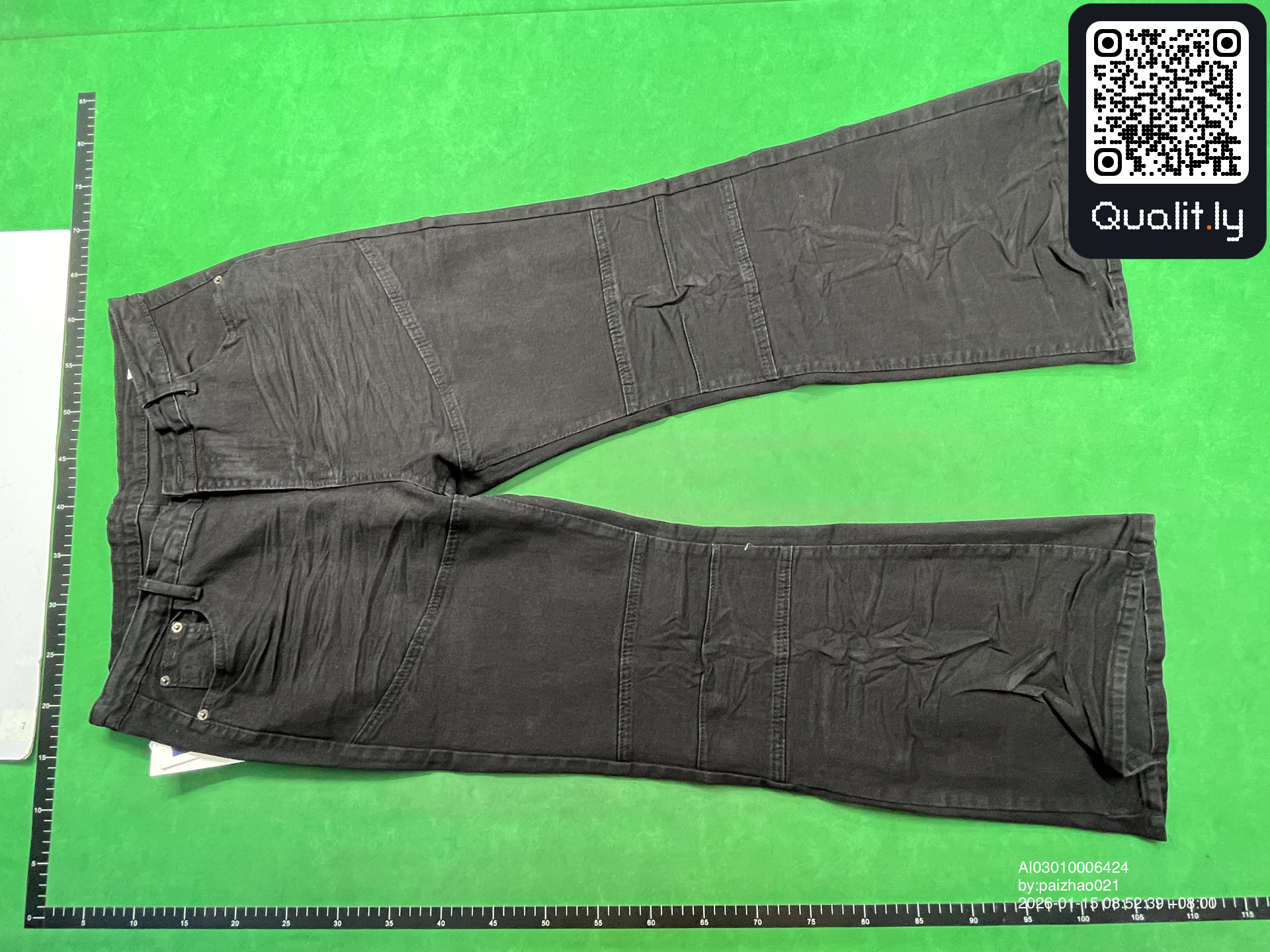 Jeans — foto QC 3 di 4