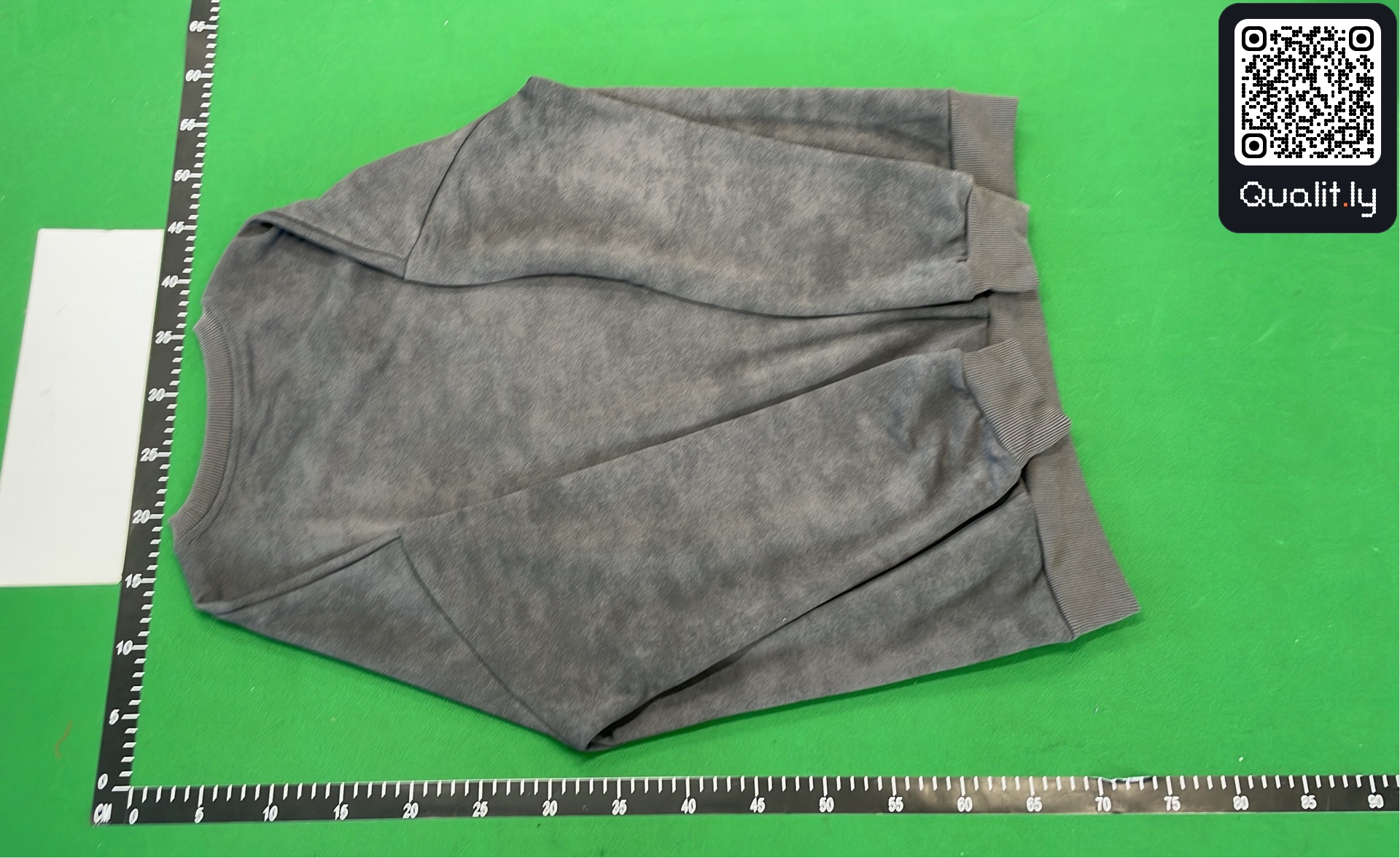Sweatshirt — QC-foto 3 av 12