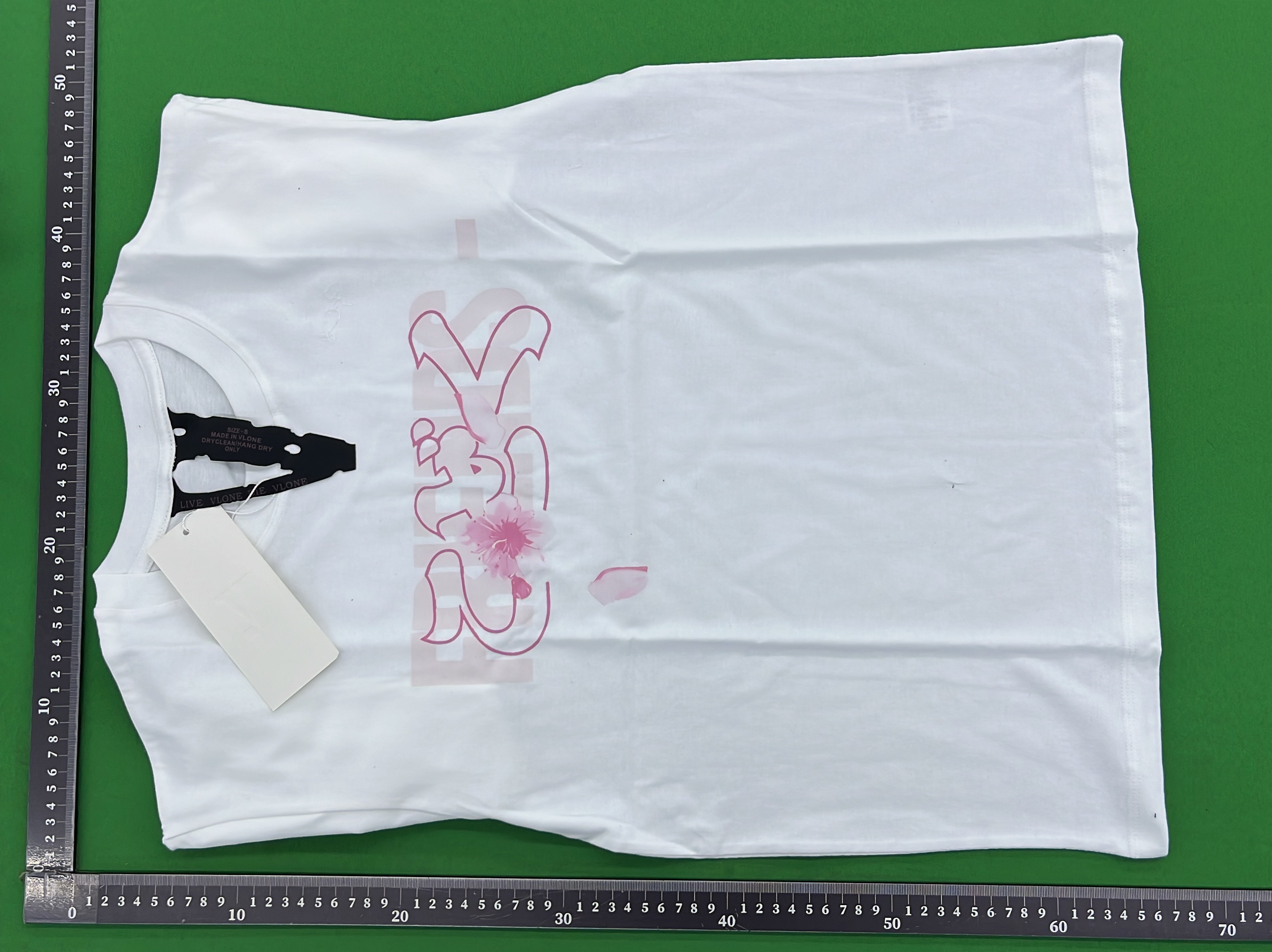 T-shirt QC photo 3 of 4