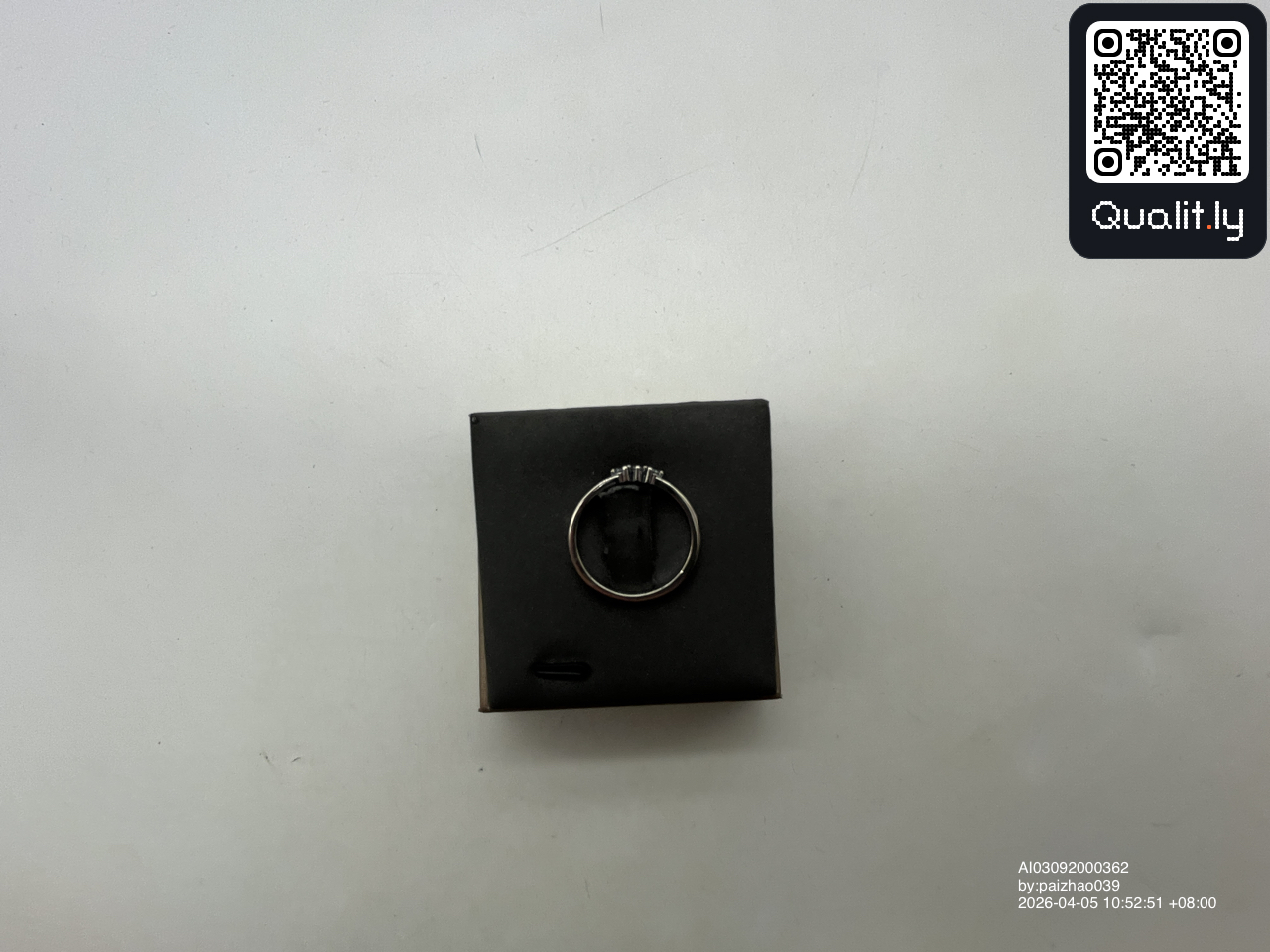 Bijou — photo QC 3 sur 6