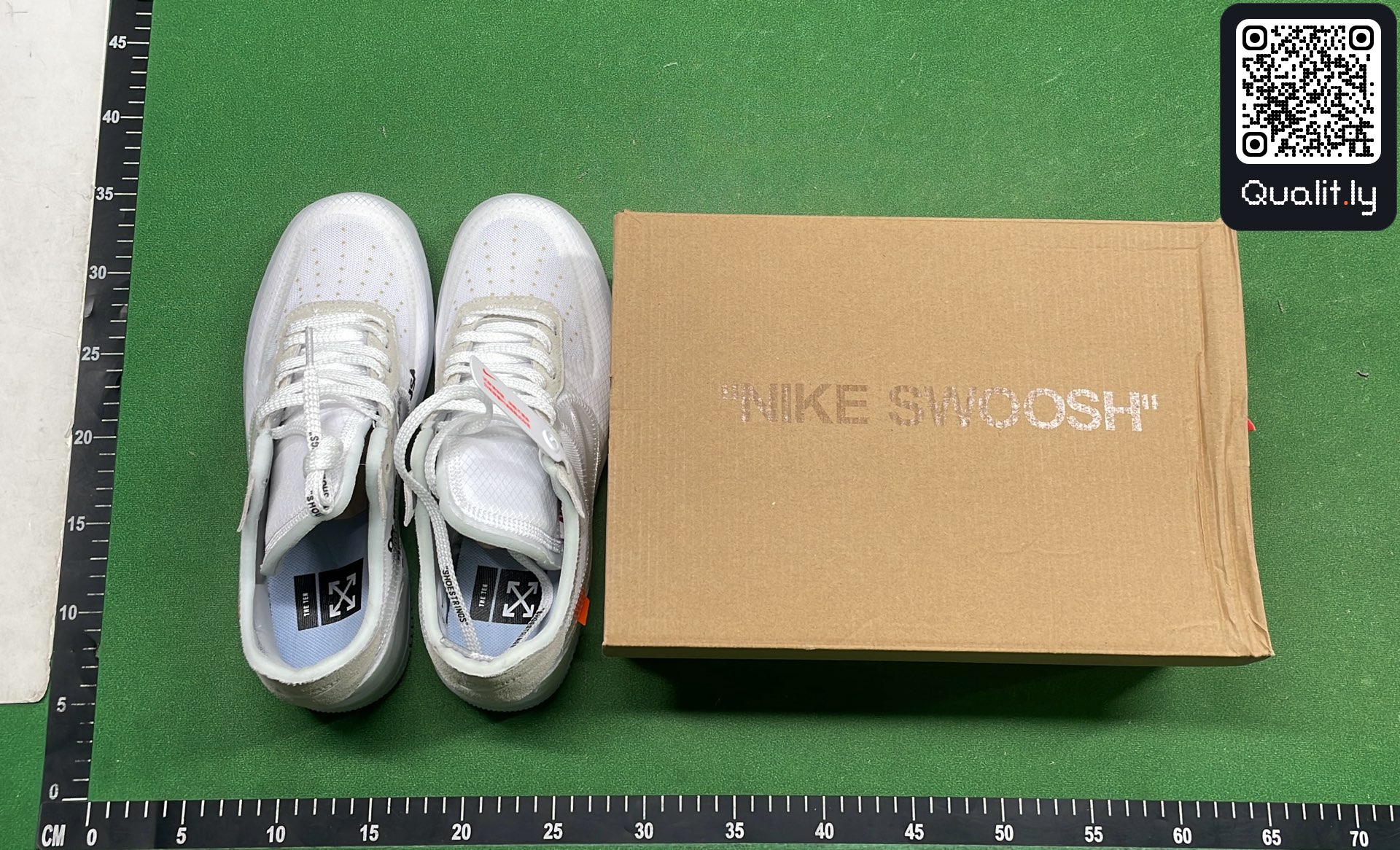 Sneakers — foto QC 1 di 32