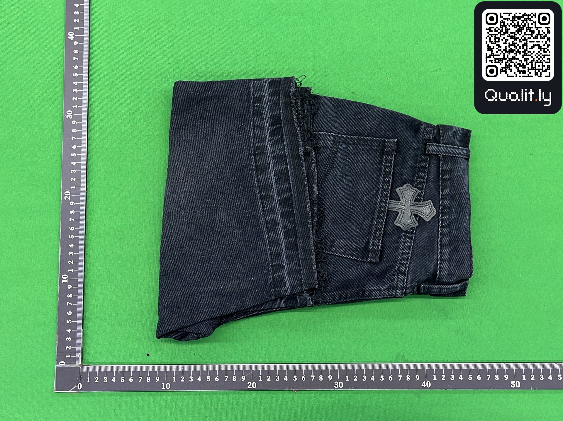 Jeans QC photo 1 of 4