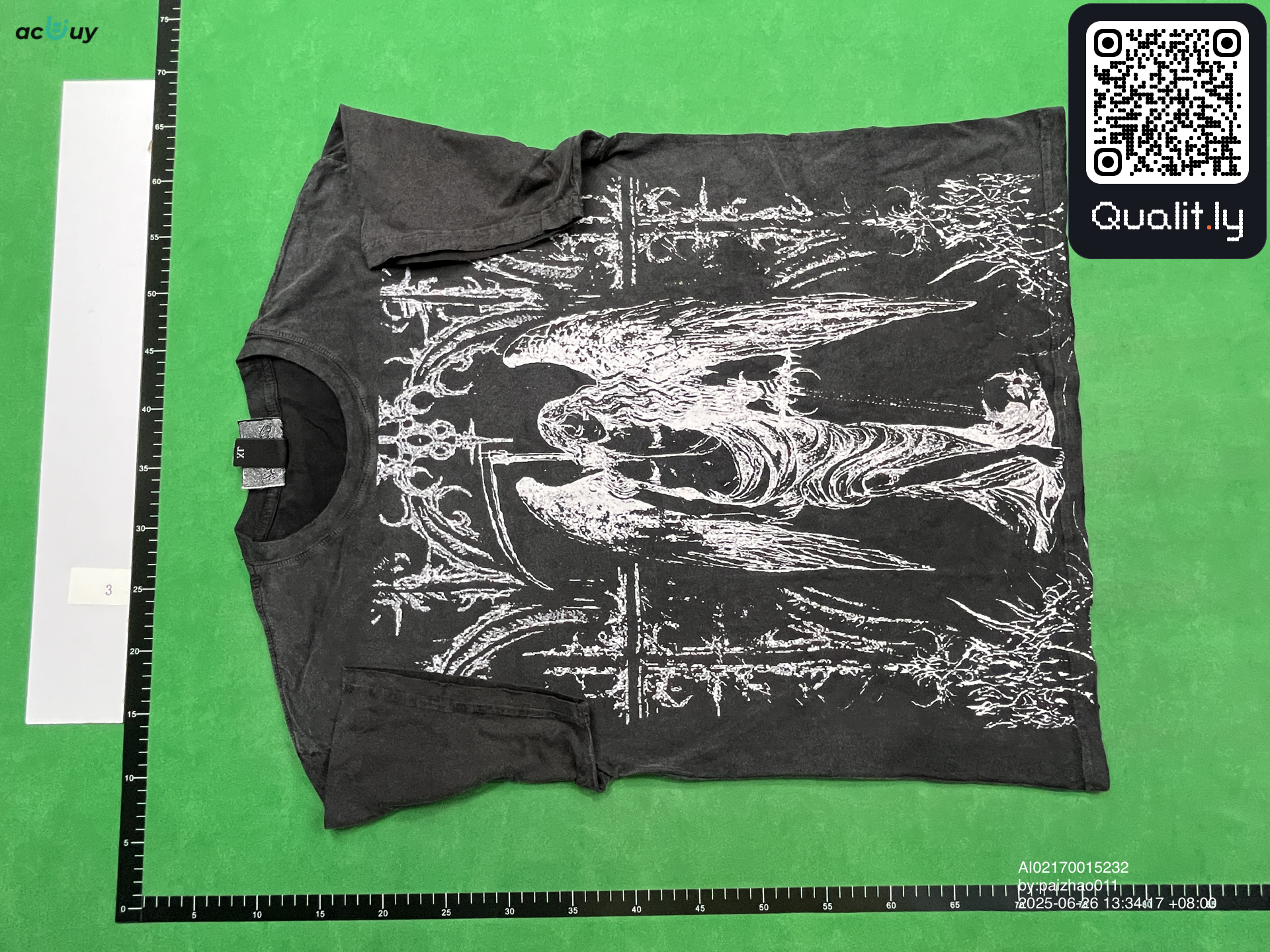T-shirt — QC-foto 3 av 4