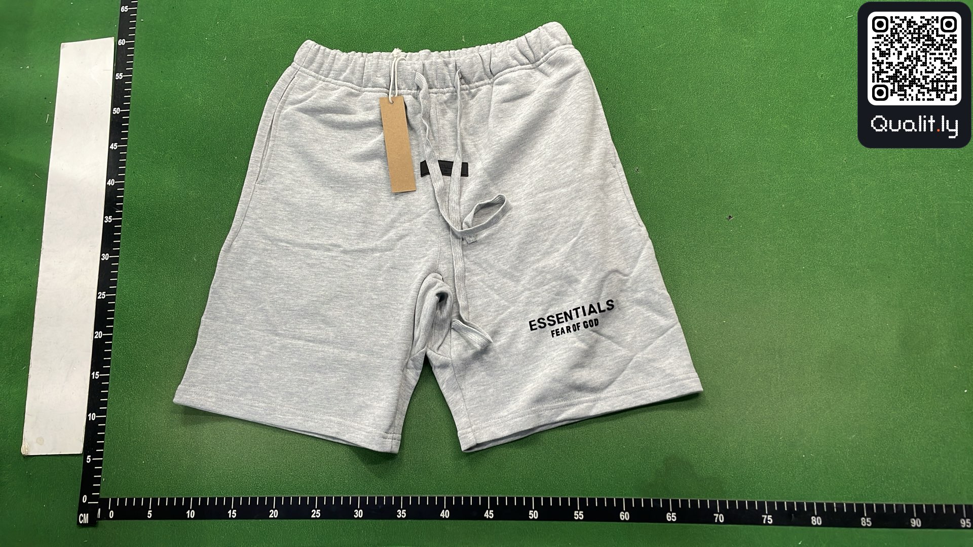 Shorts QC photo 2 of 4