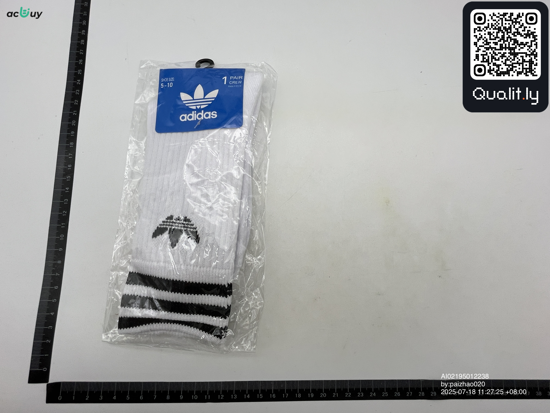 Chaussettes — photo QC 1 sur 3