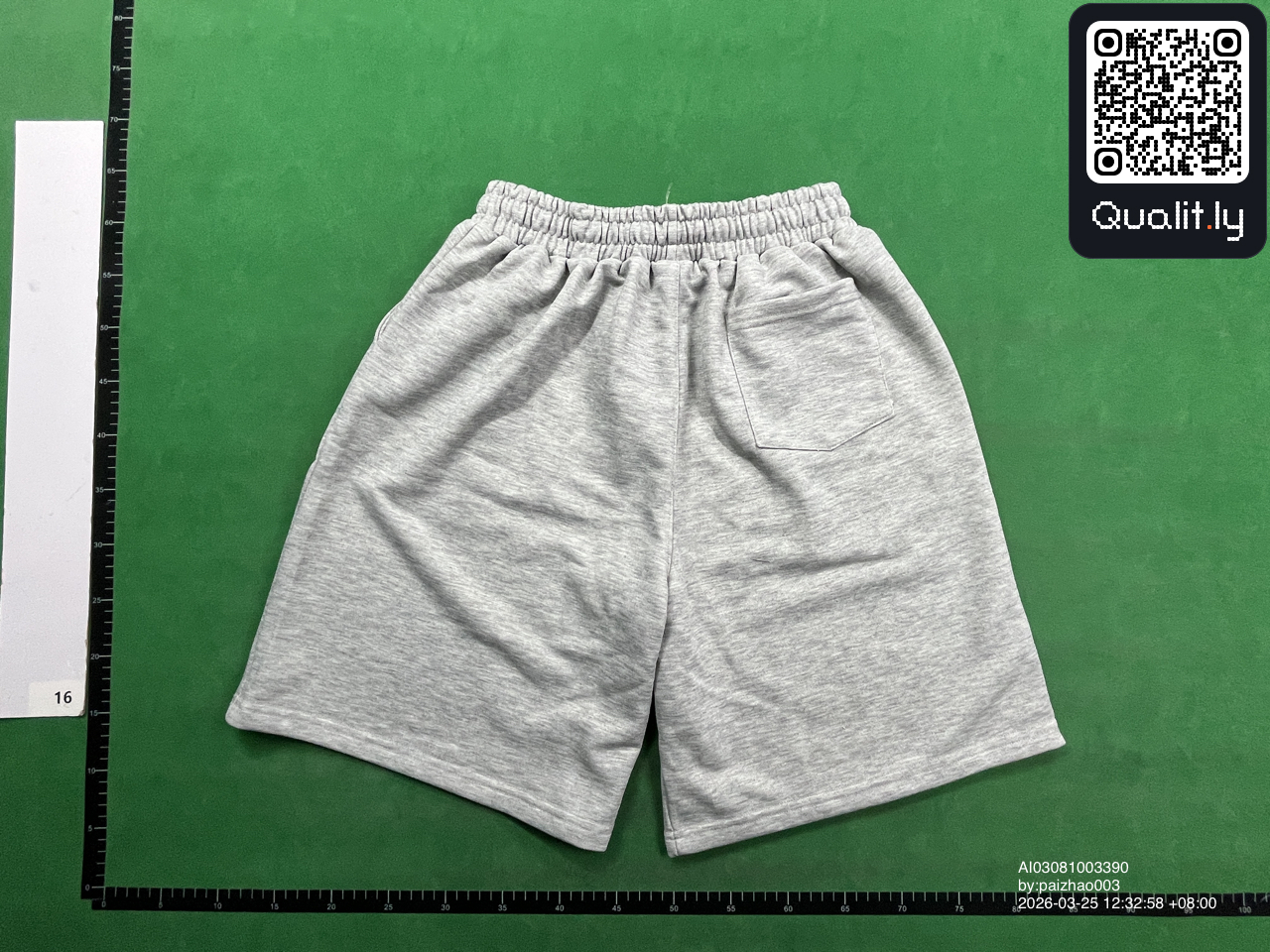 Shorts QC photo 2 of 16