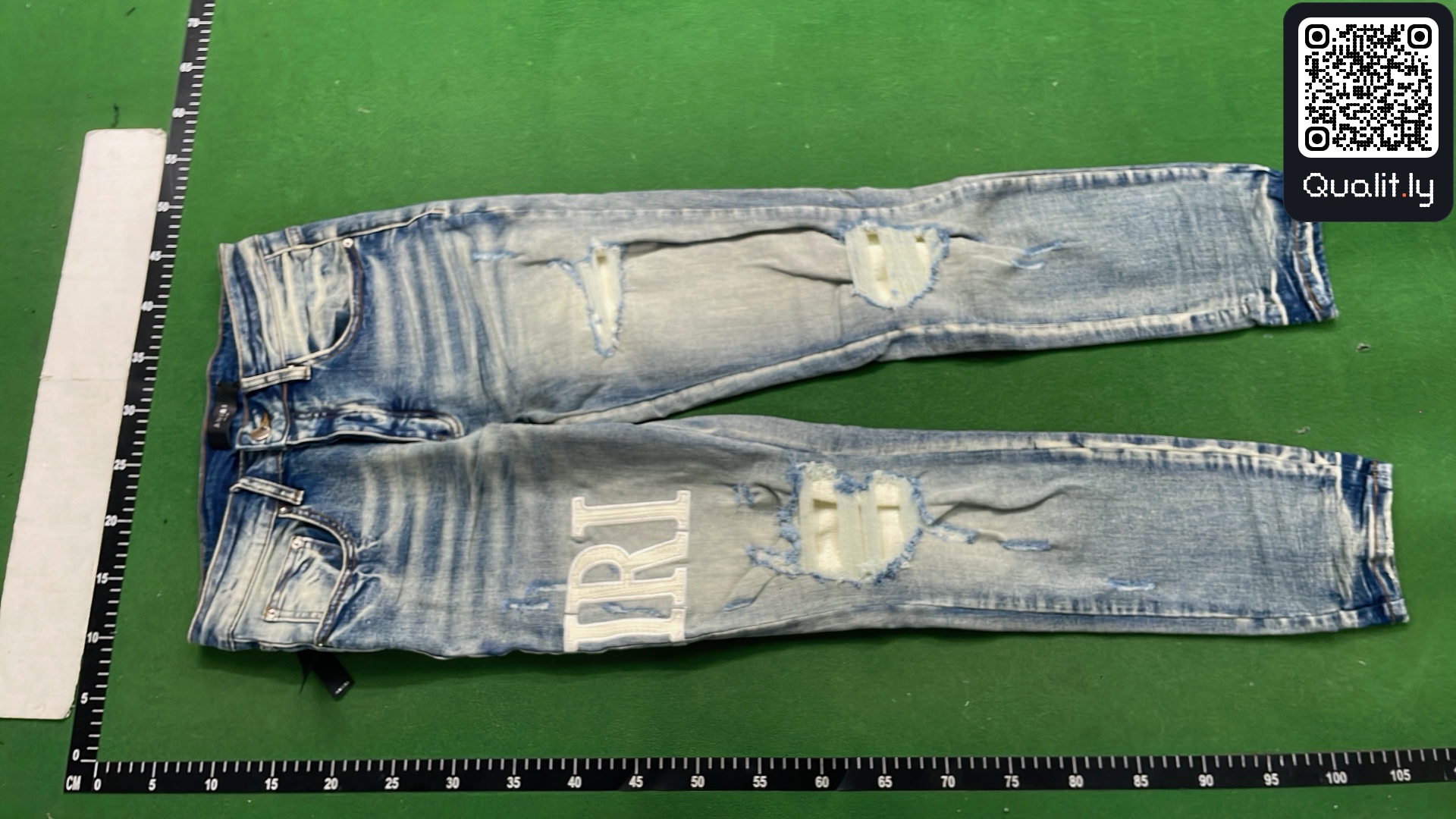 Jeans — QC-Foto 2 von 8