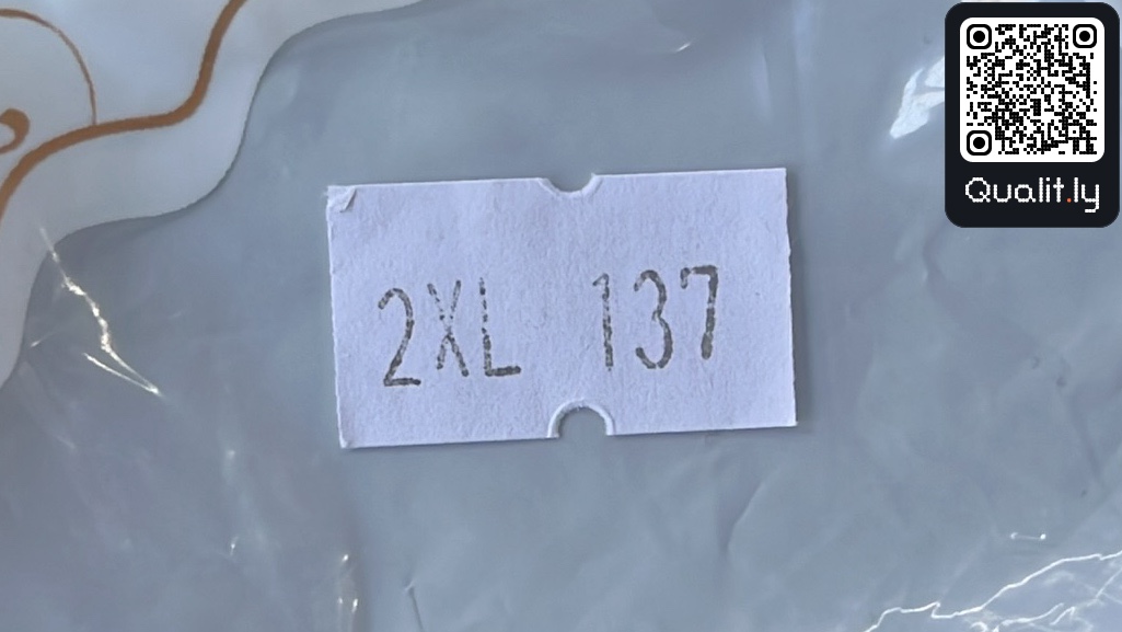 Kurtka — zdjęcie QC 1 z 4