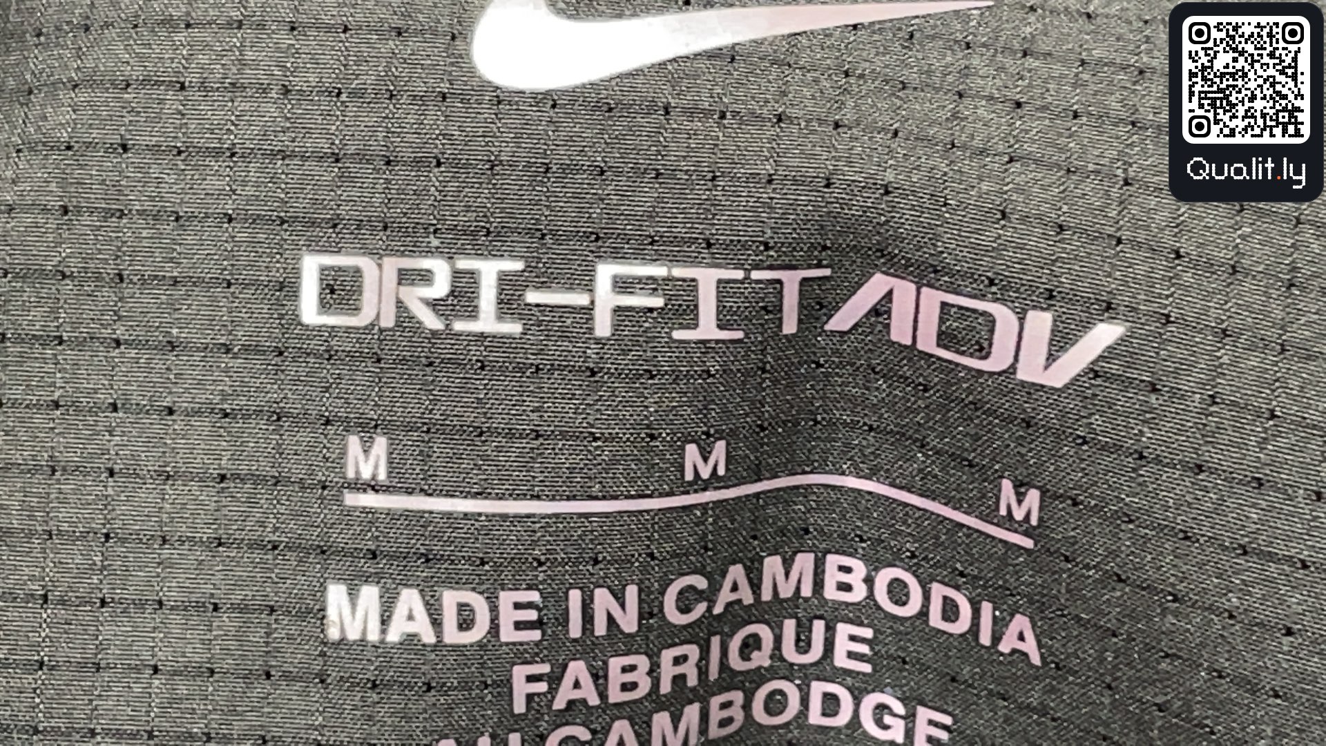 Pants QC photo 1 of 138