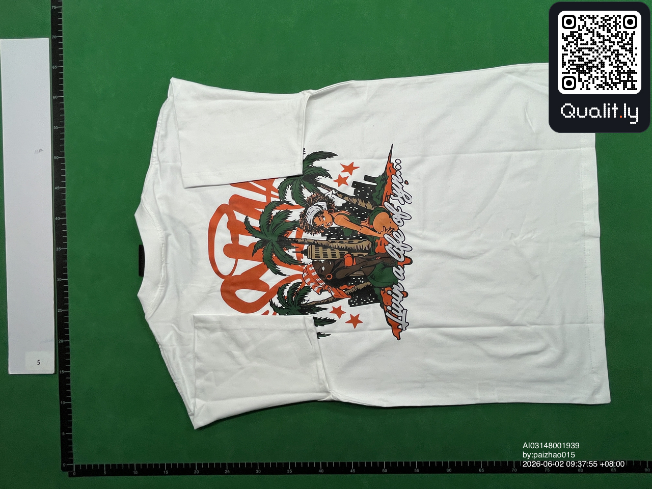 T-shirt — foto QC 1 di 34