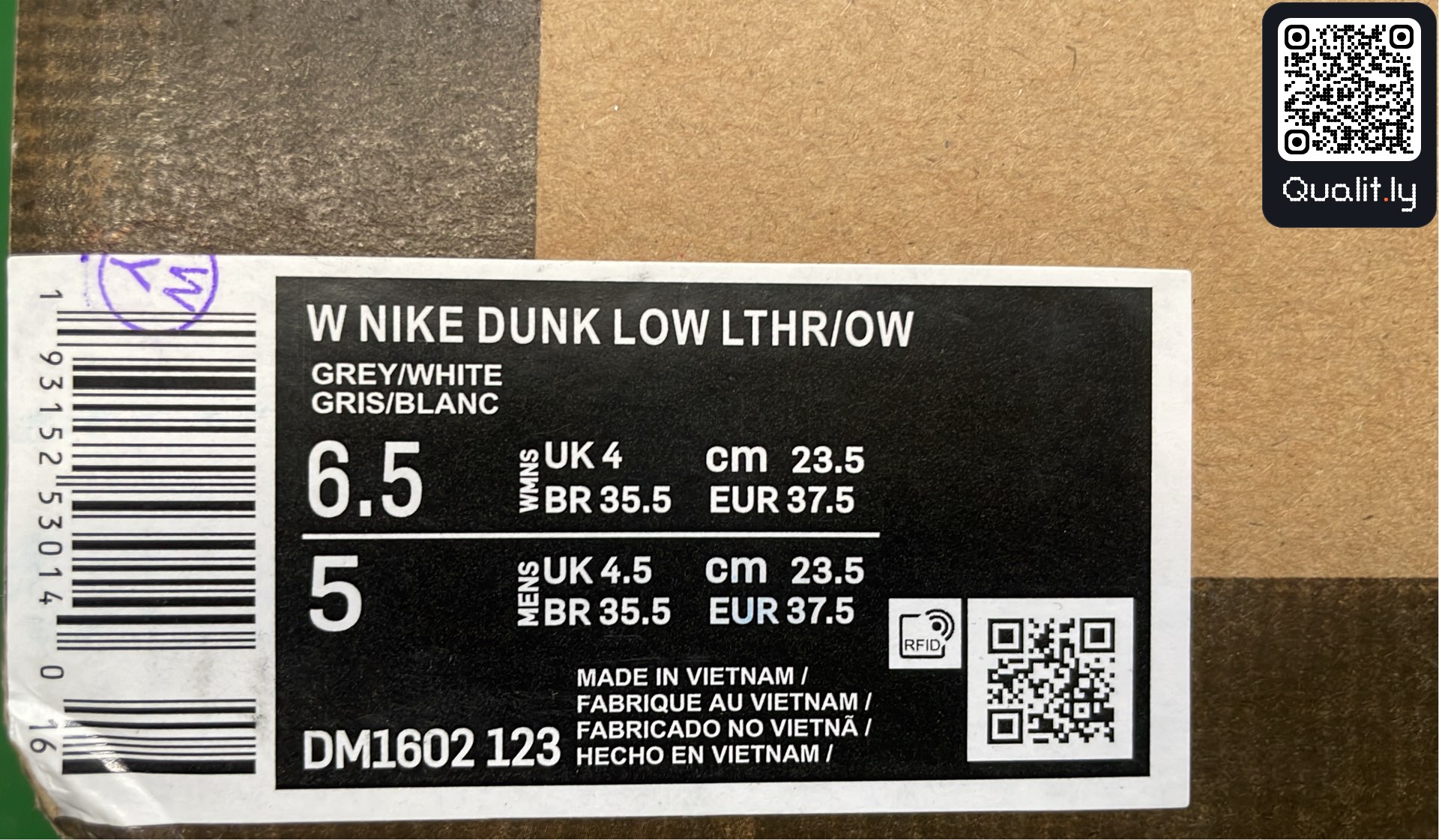 Sneakers — foto QC 2 di 22