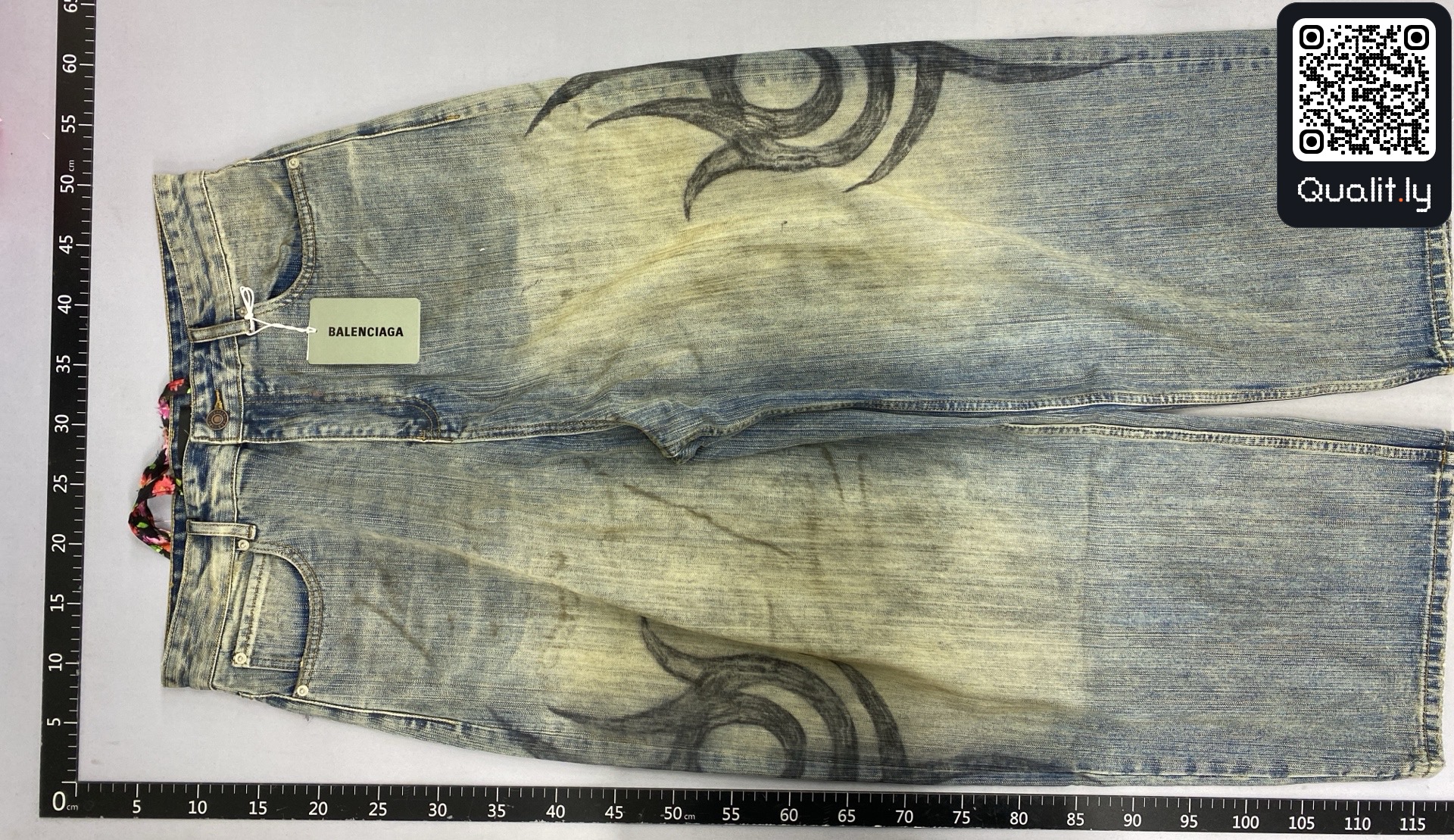 牛仔裤 QC 照片 3 / 14