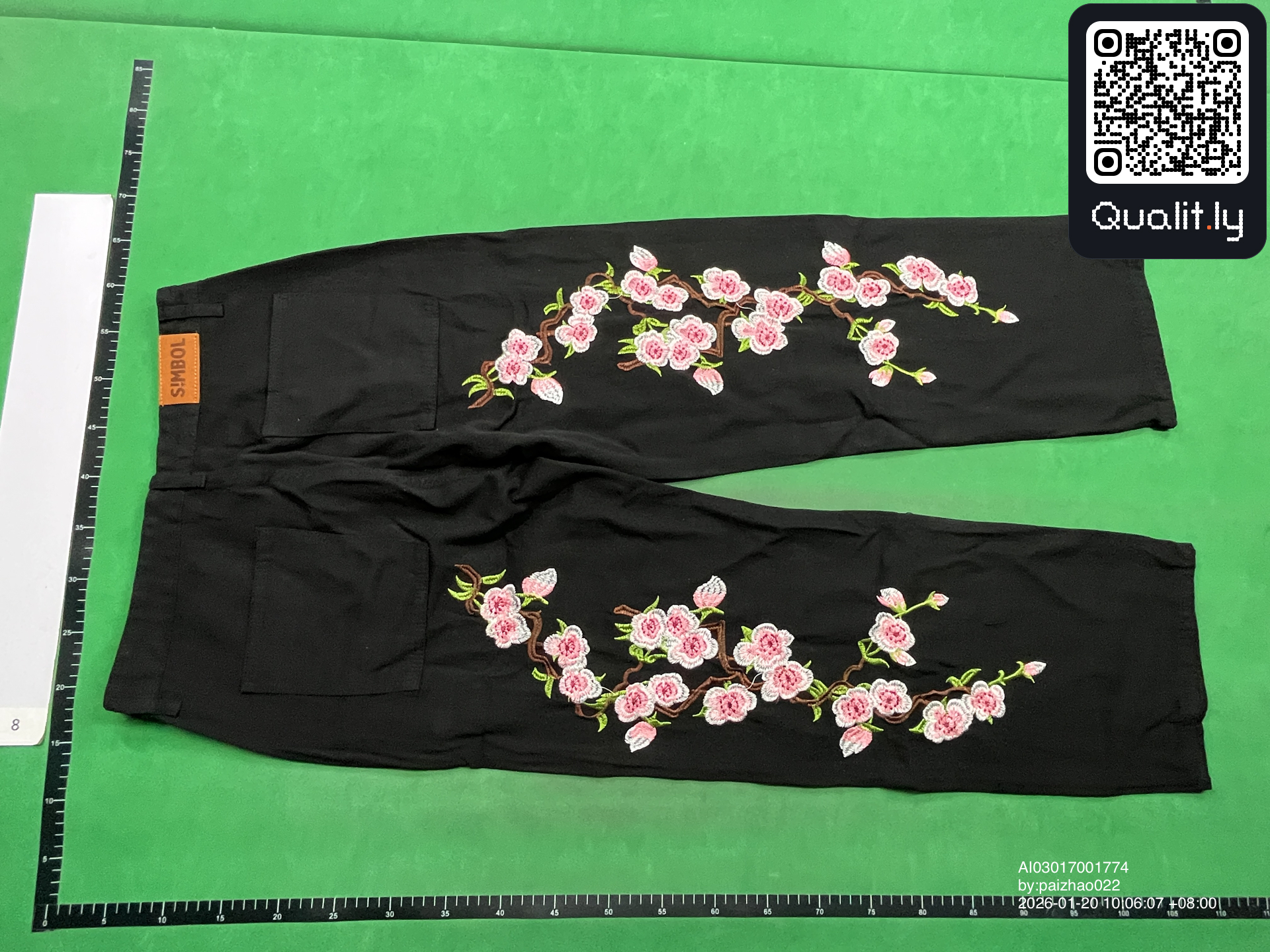 Jeans QC photo 2 of 4