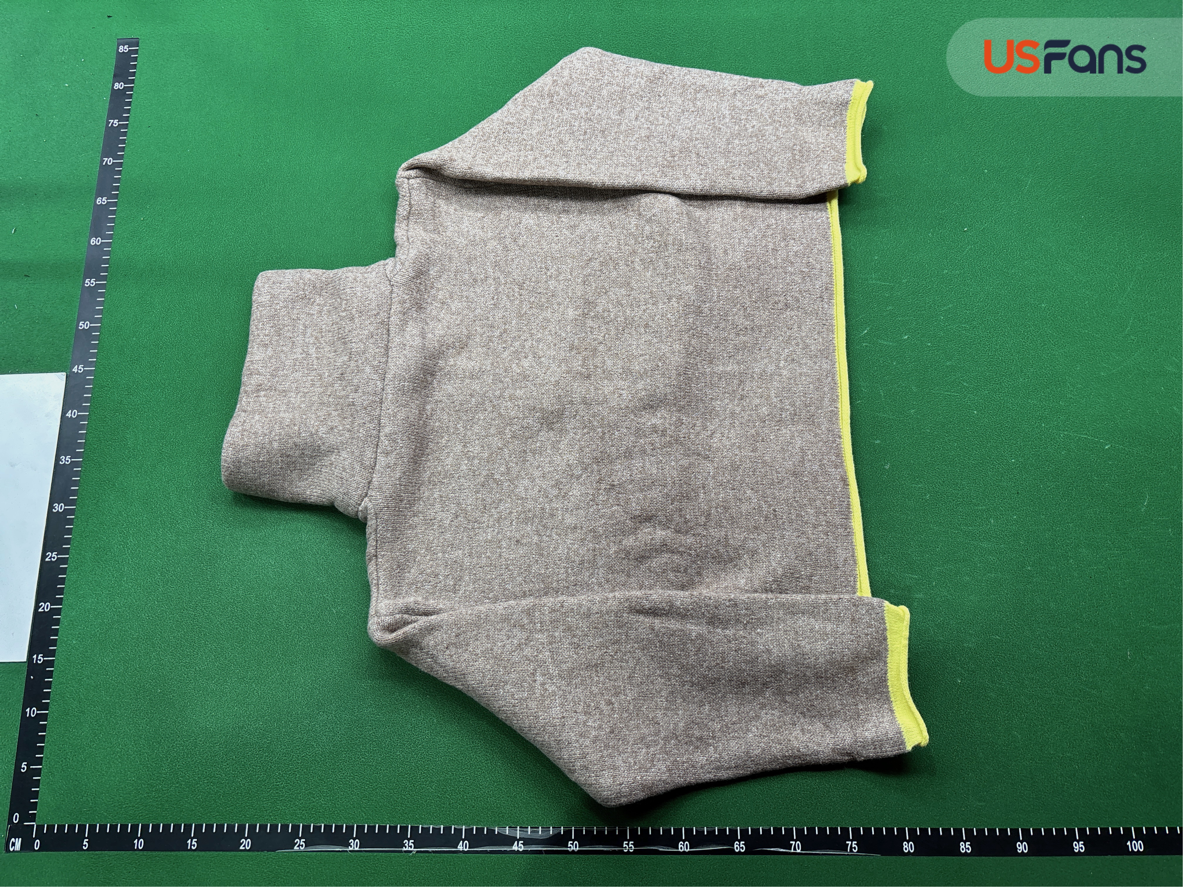 Sweter — zdjęcie QC 3 z 4