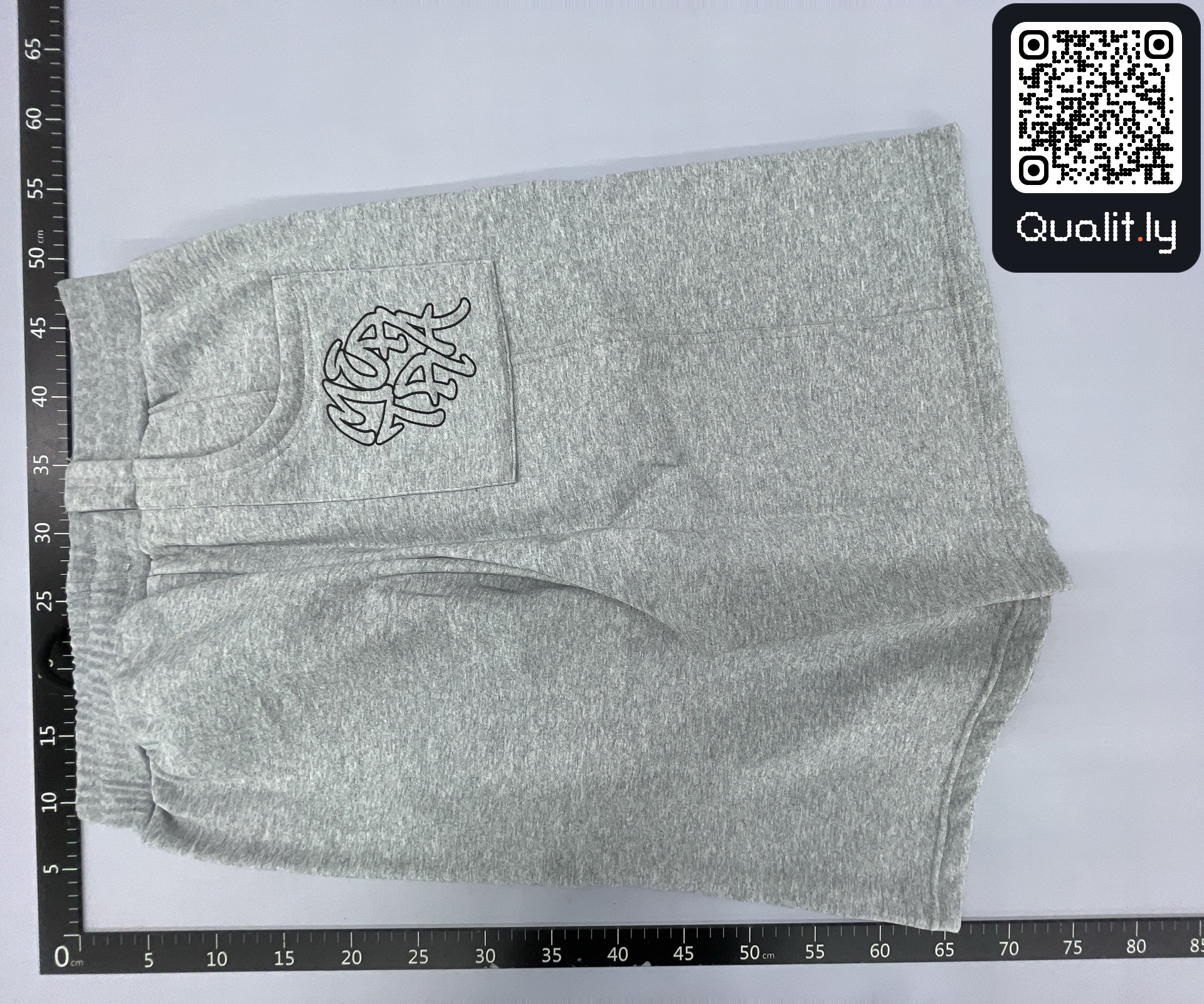Pantalón corto — foto QC 3 de 26