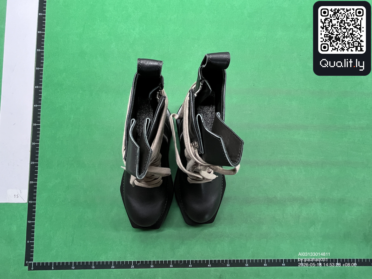 Stiefel — QC-Foto 1 von 6