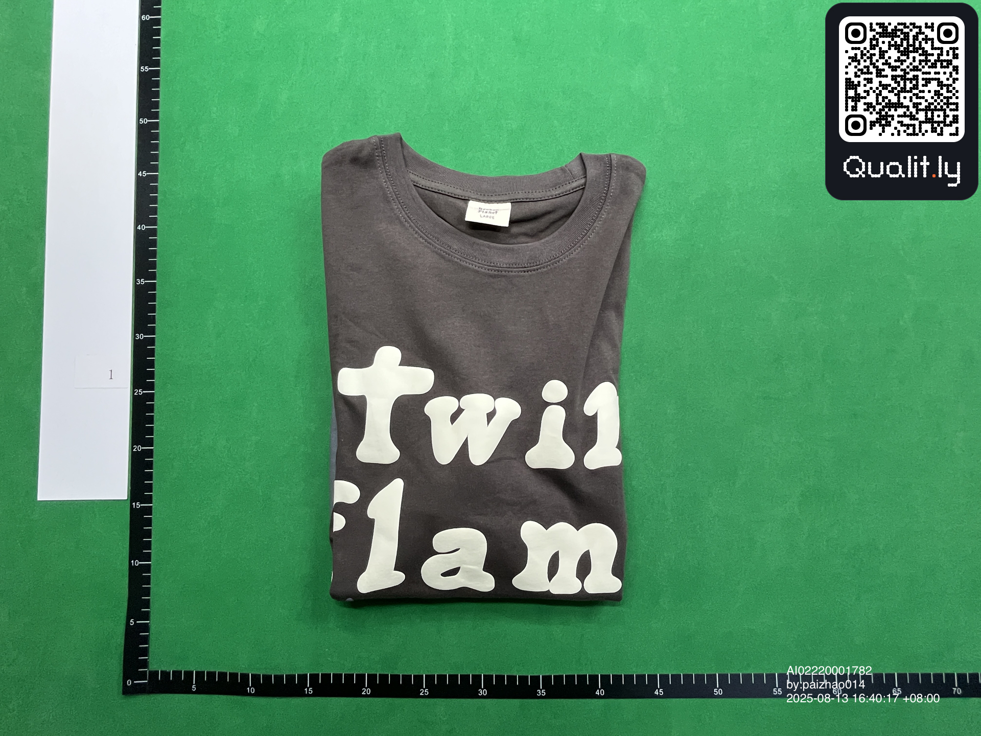 T-shirt — QC-foto 1 av 104