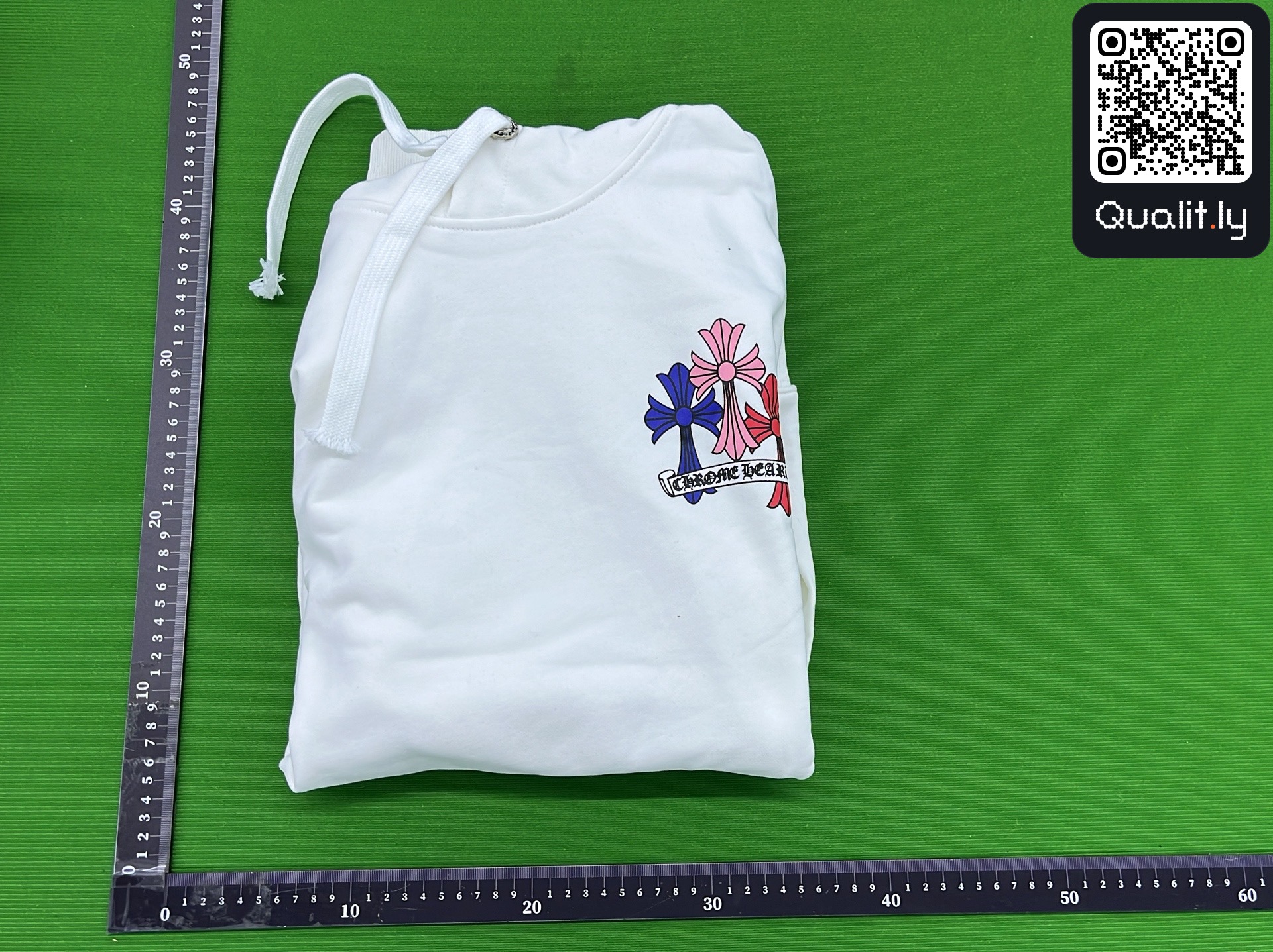 Hoodie QC photo 2 of 8