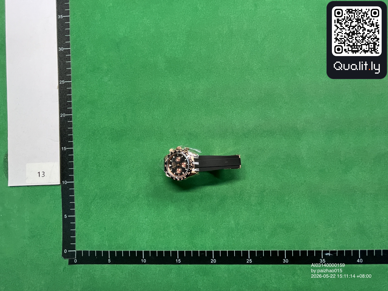 Montre — photo QC 3 sur 3