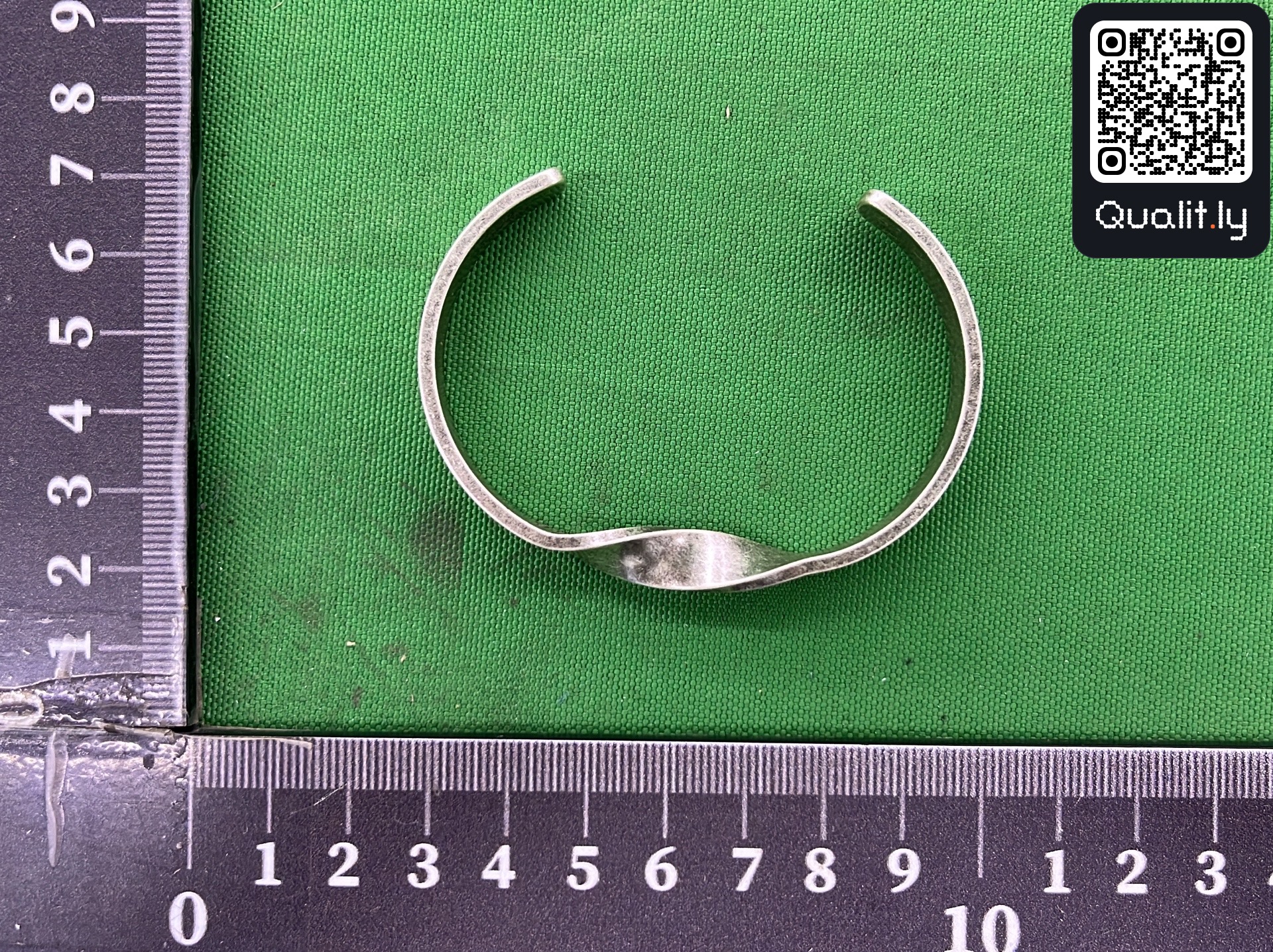 首饰 QC 照片 2 / 40