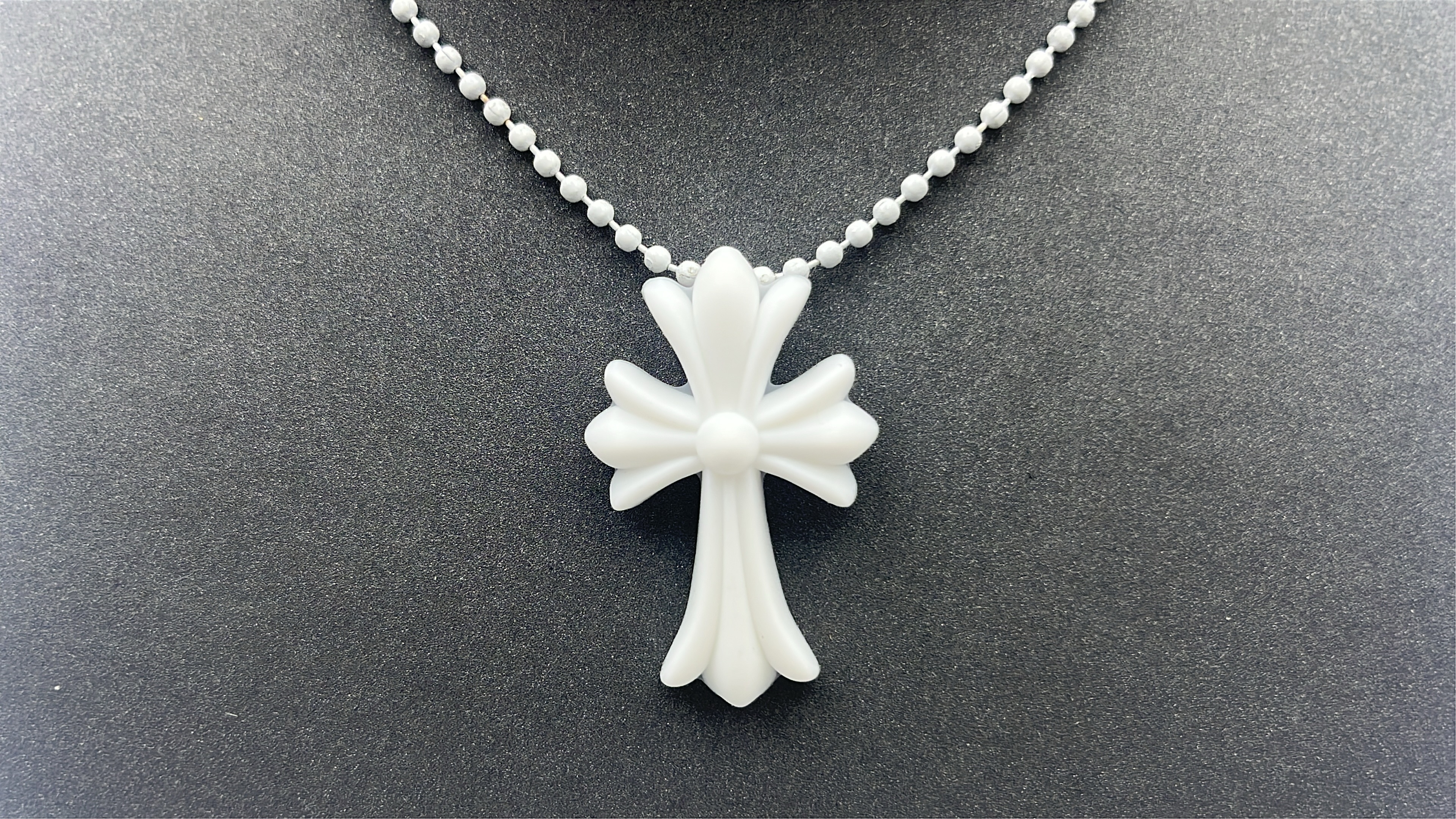 Jewelry QC photo 2 of 22