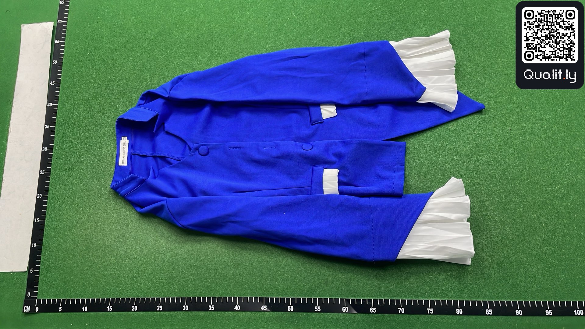 Pants QC photo 2 of 5