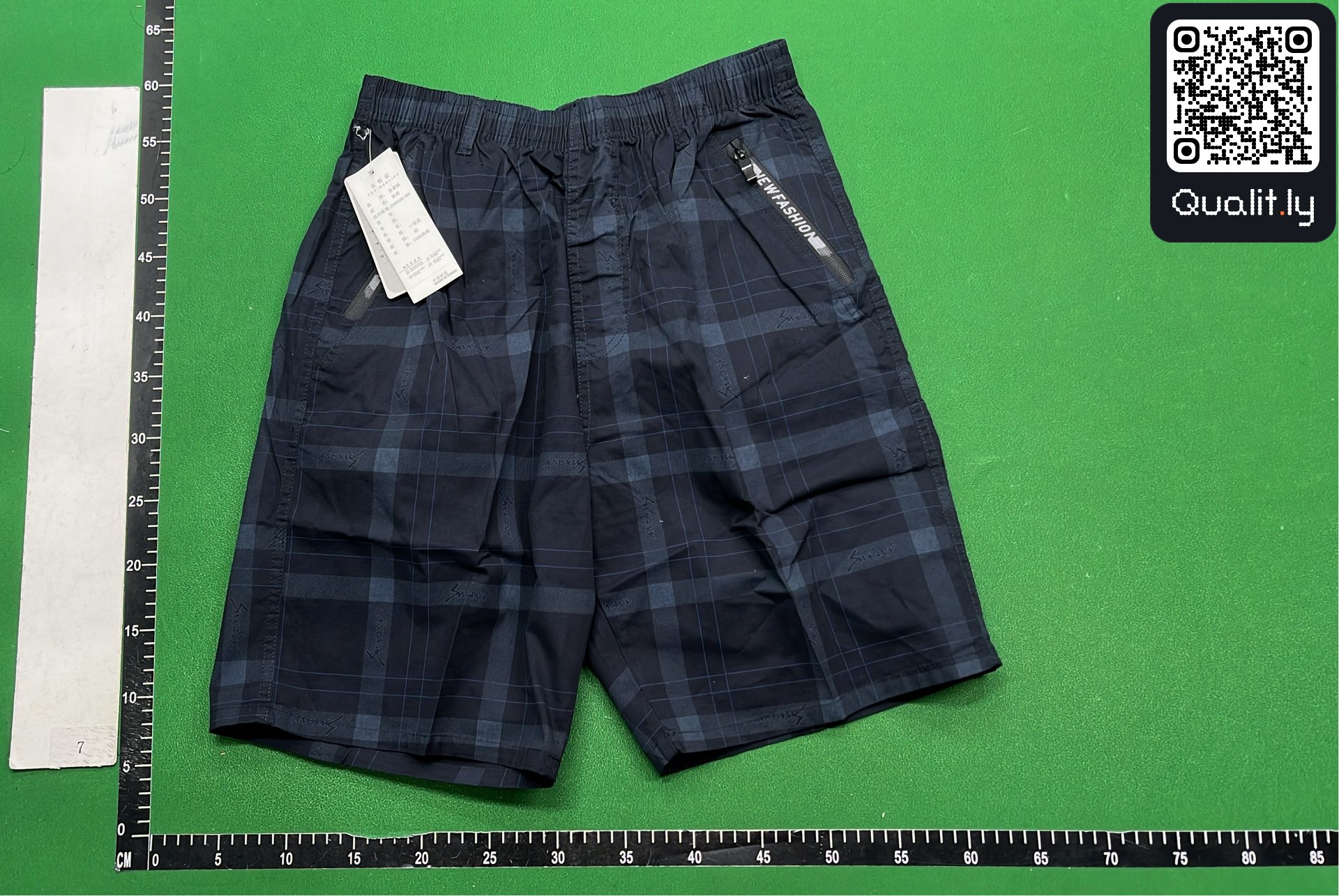 Shorts QC photo 2 of 4