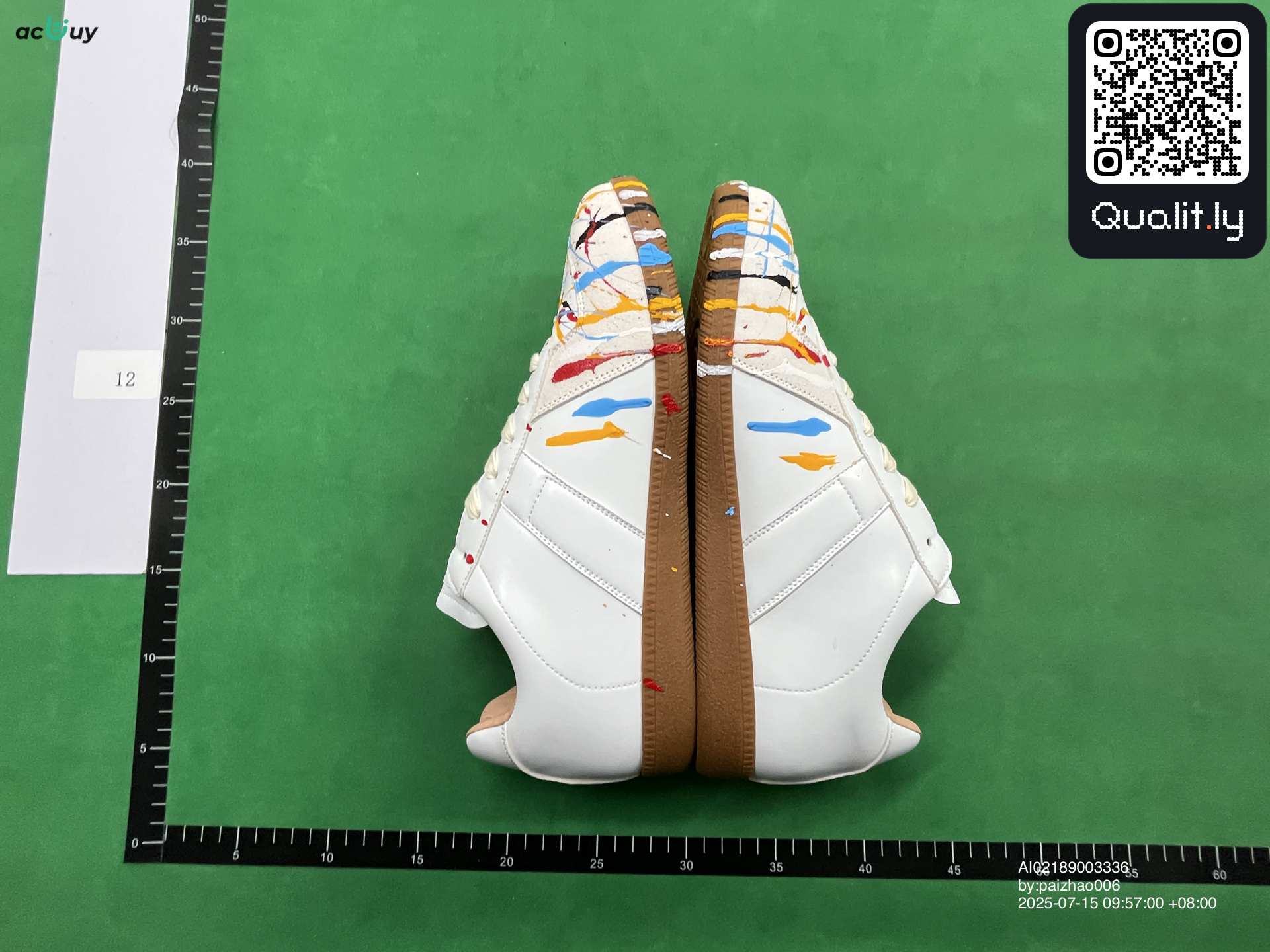 Sneakers — foto QC 3 di 60
