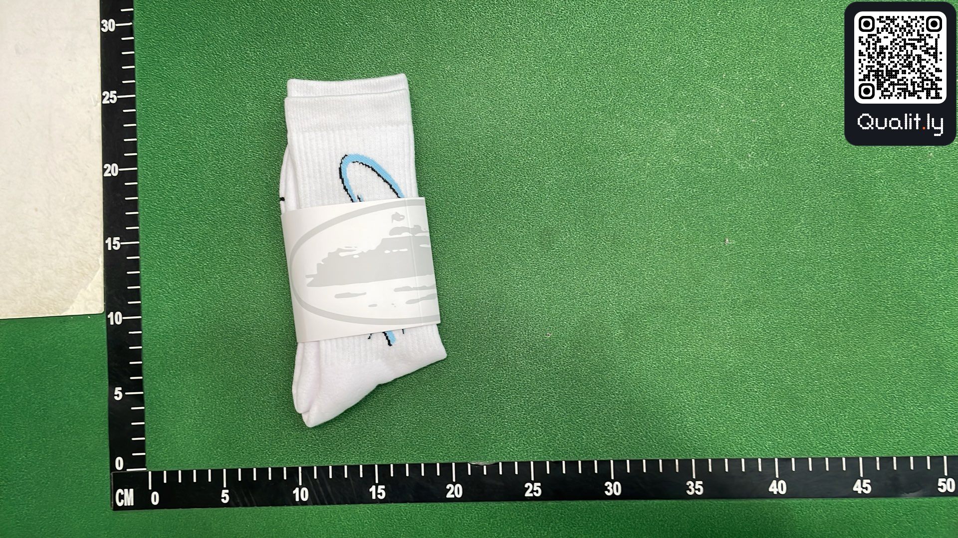 Socks QC photo 2 of 124