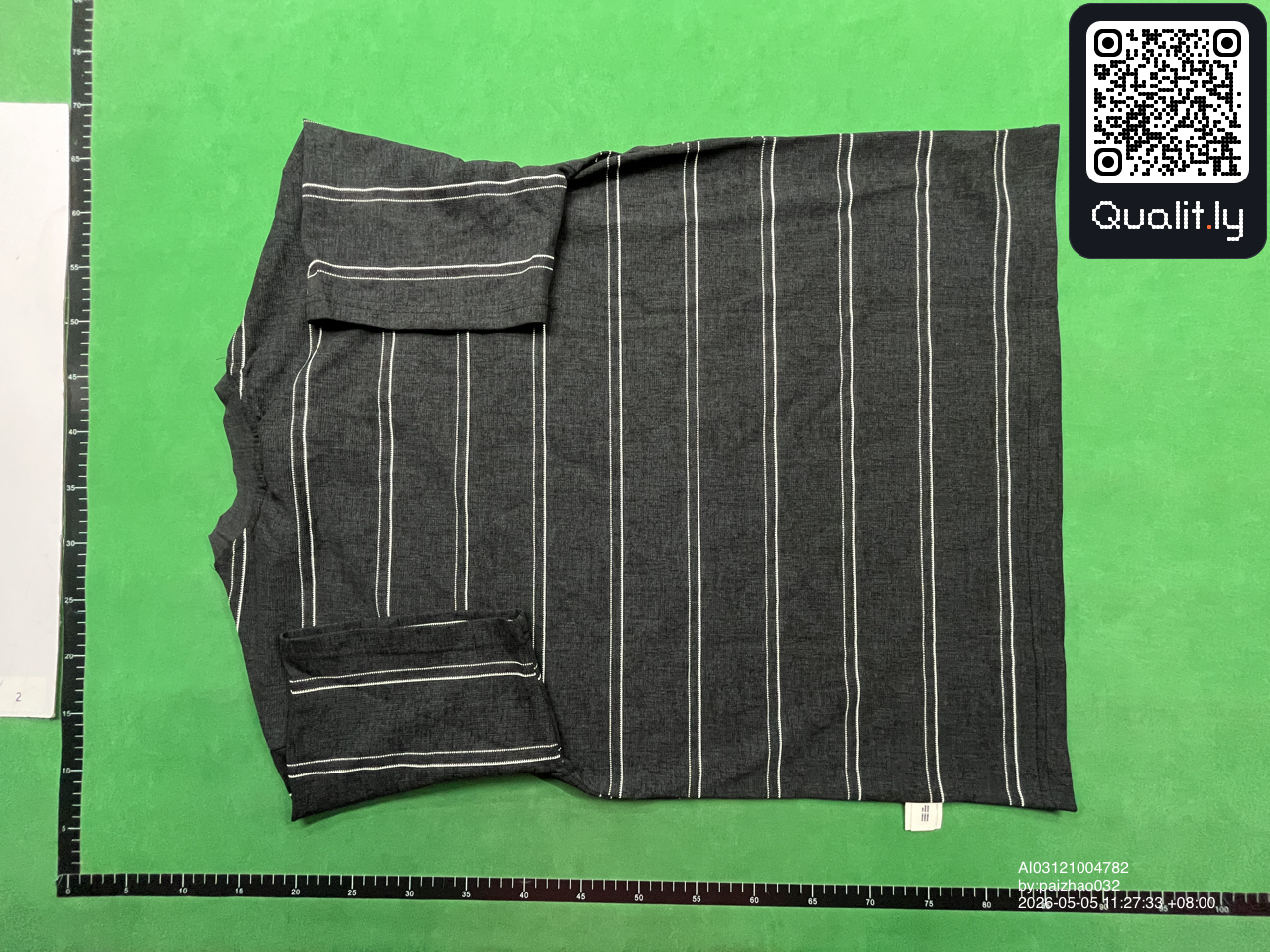 T-shirt — foto QC 2 di 4