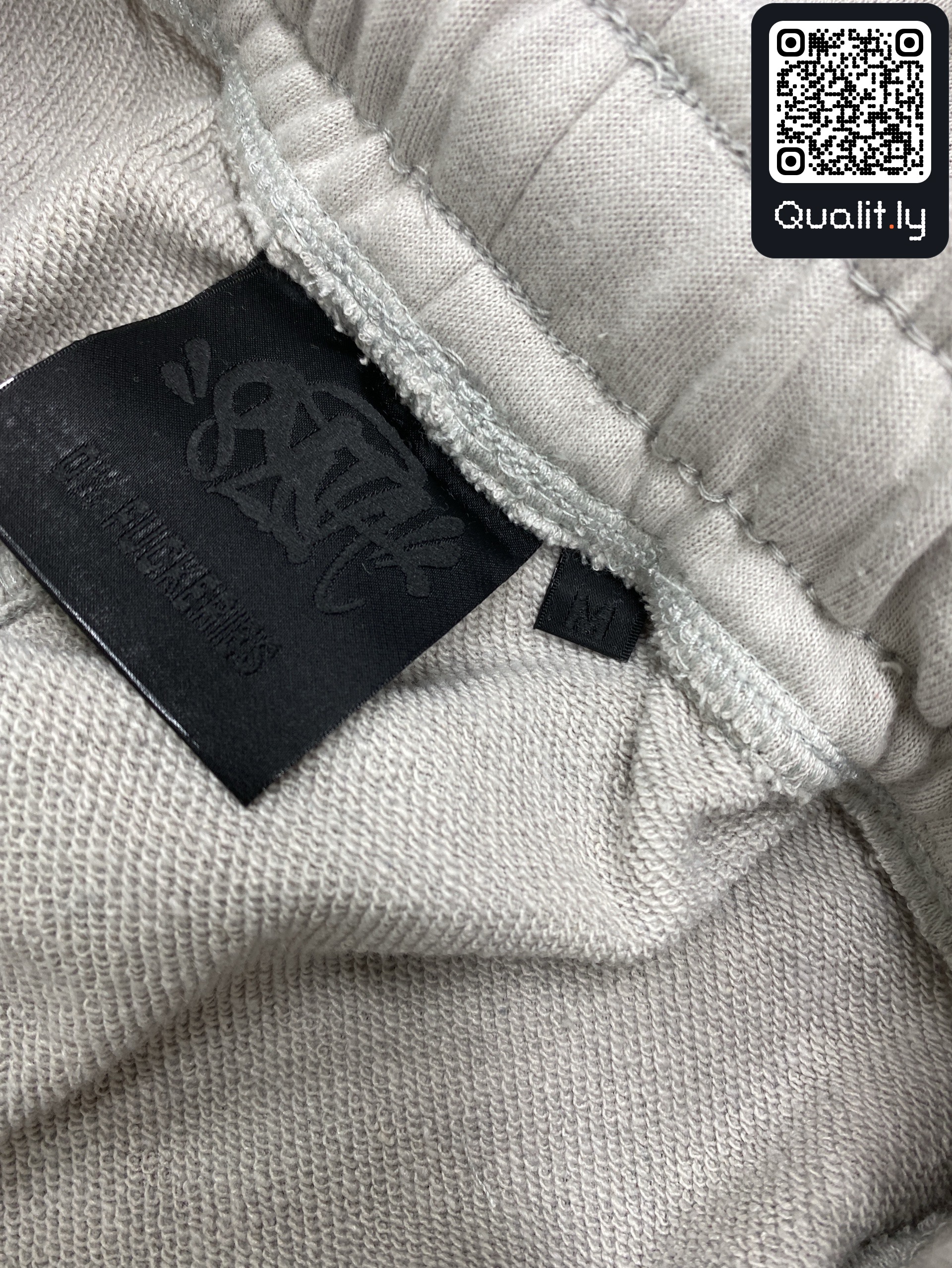 T-shirt — foto QC 1 di 213