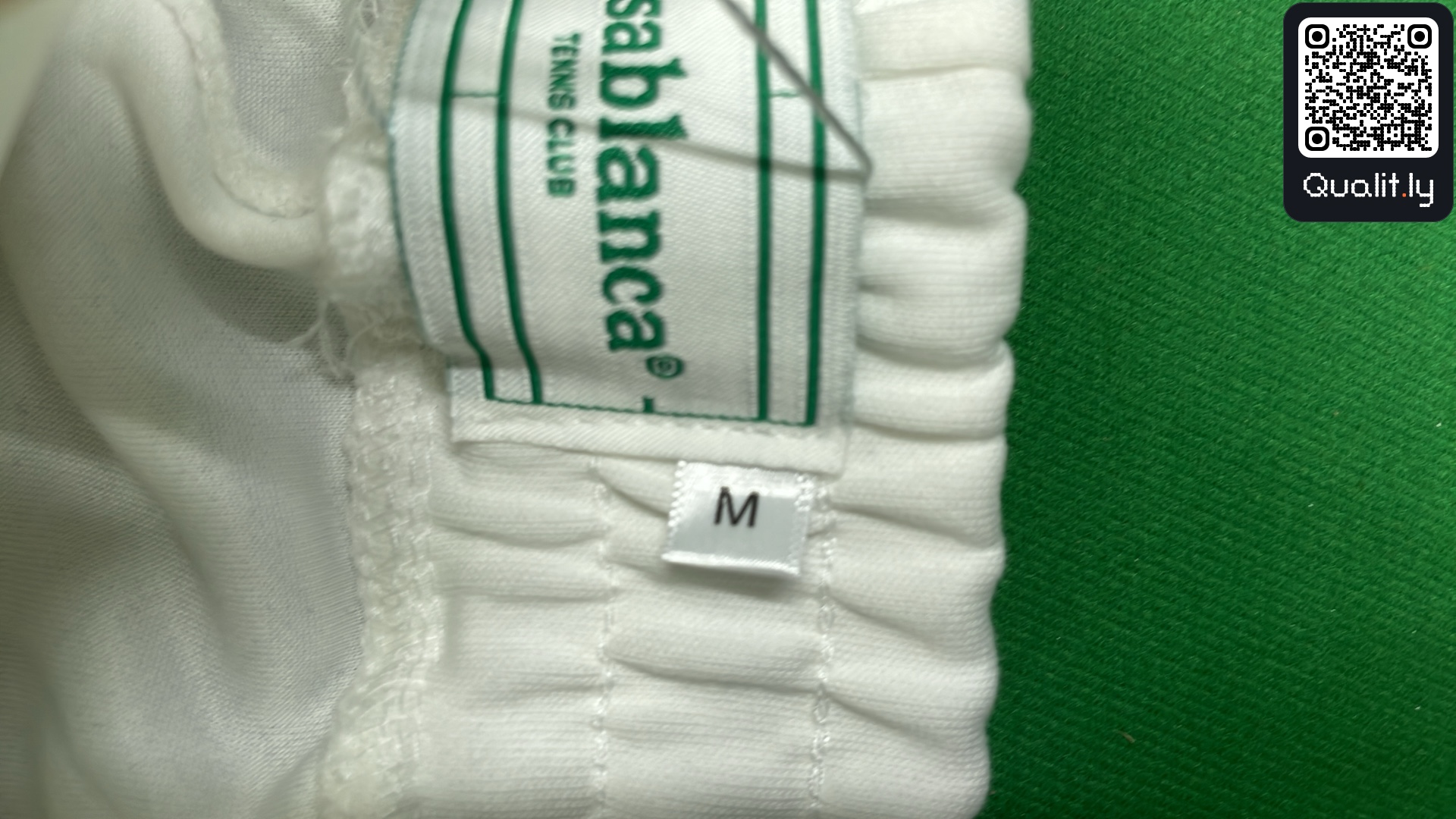 Pantaloncini — foto QC 1 di 24