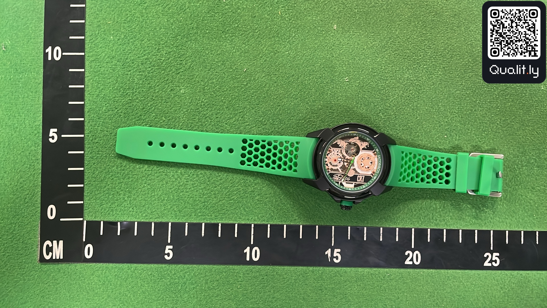 Montre — photo QC 1 sur 3
