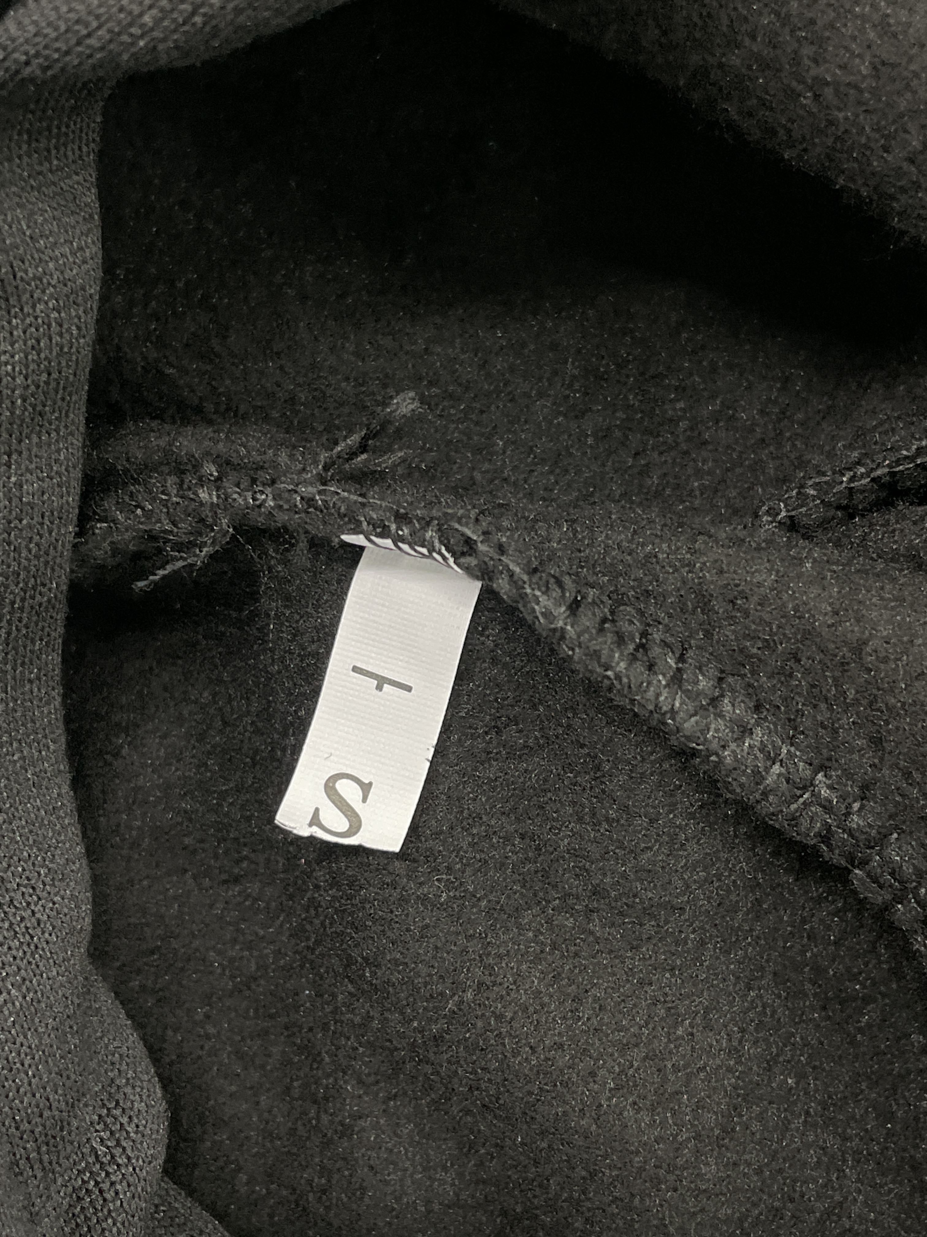 Hoodie QC photo 1 of 10