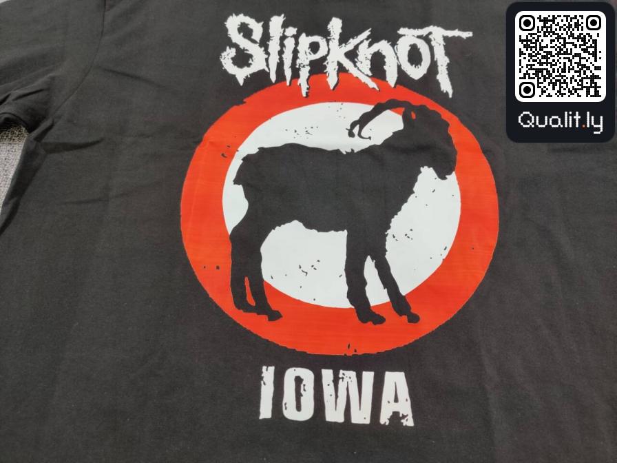 T-shirt — foto QC 3 di 15