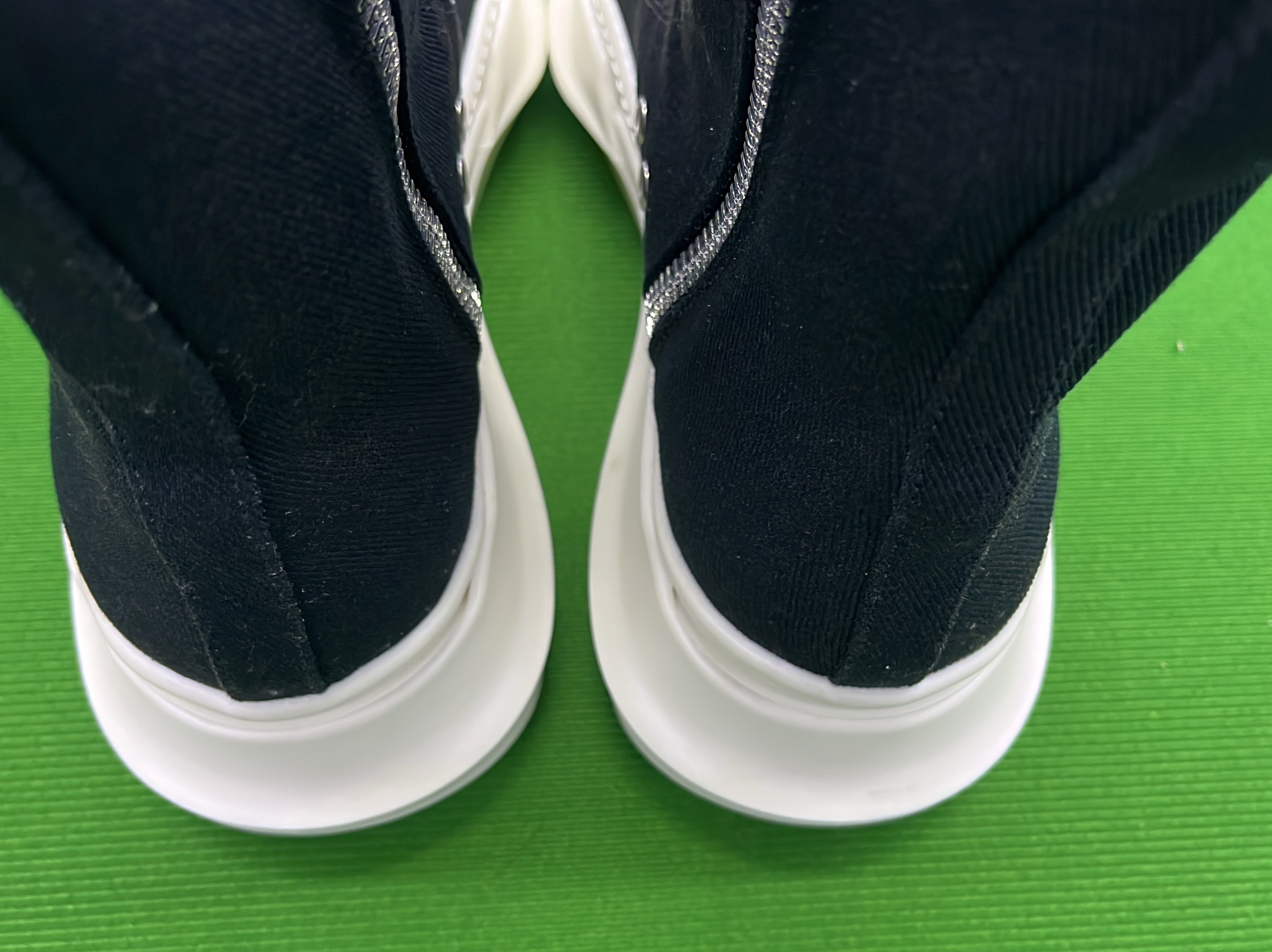 Pantofi sport — fotografie QC 1 din 6