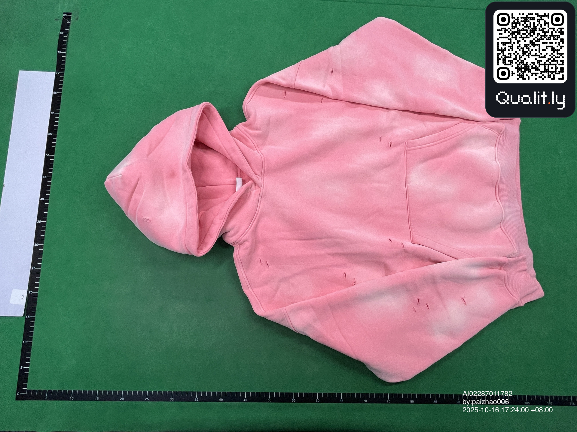 Hoodie QC photo 3 of 4