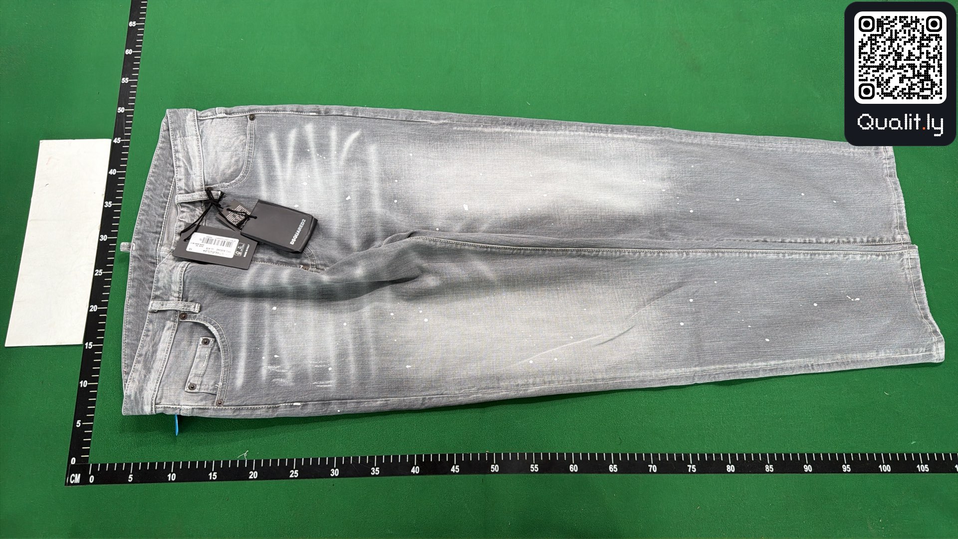 Jeans QC photo 2 of 12