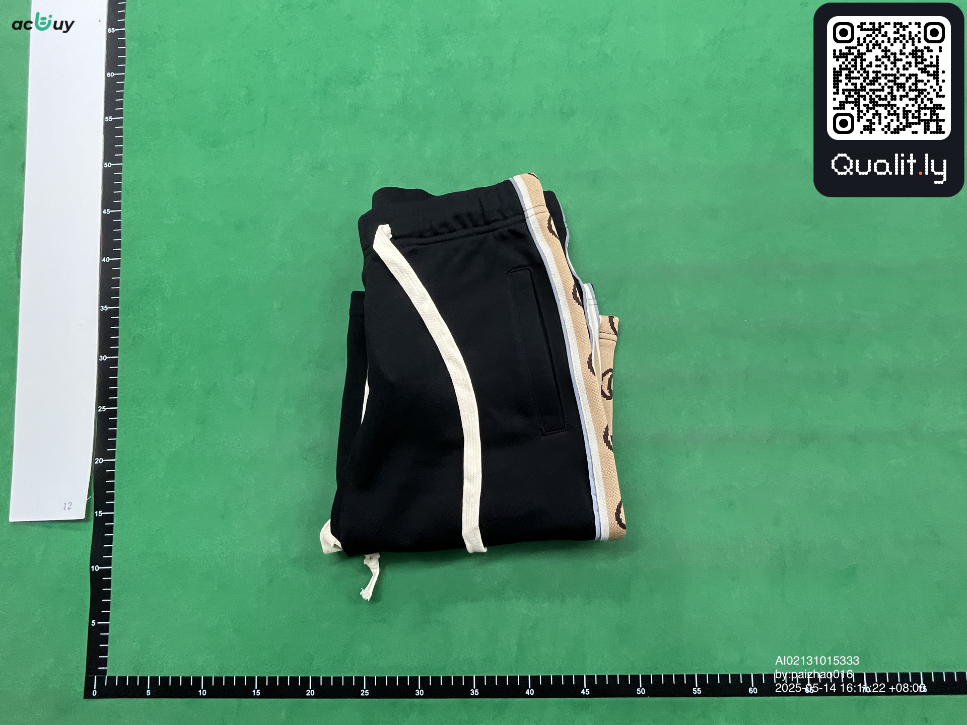 Shorts — QC-foto 1 av 4