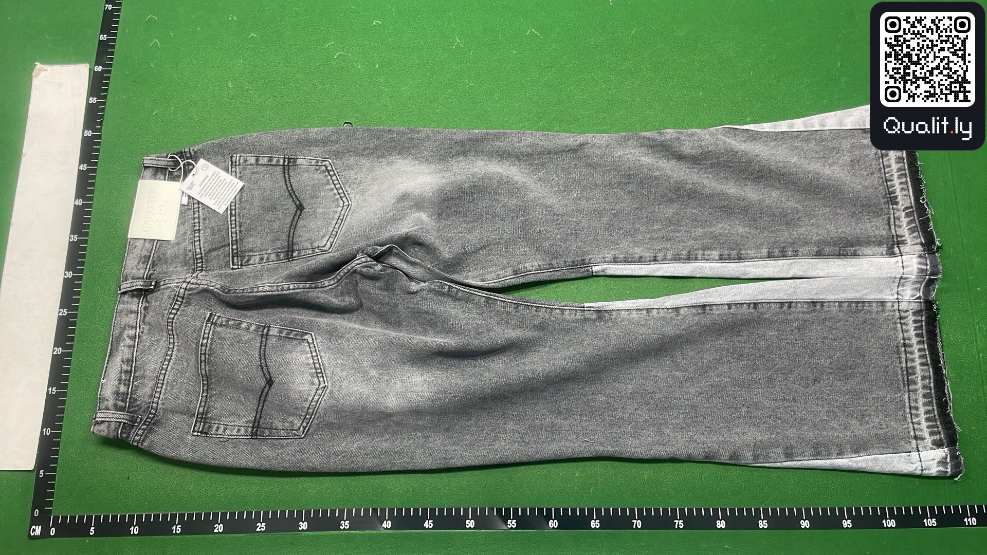 Jeans QC photo 3 of 4