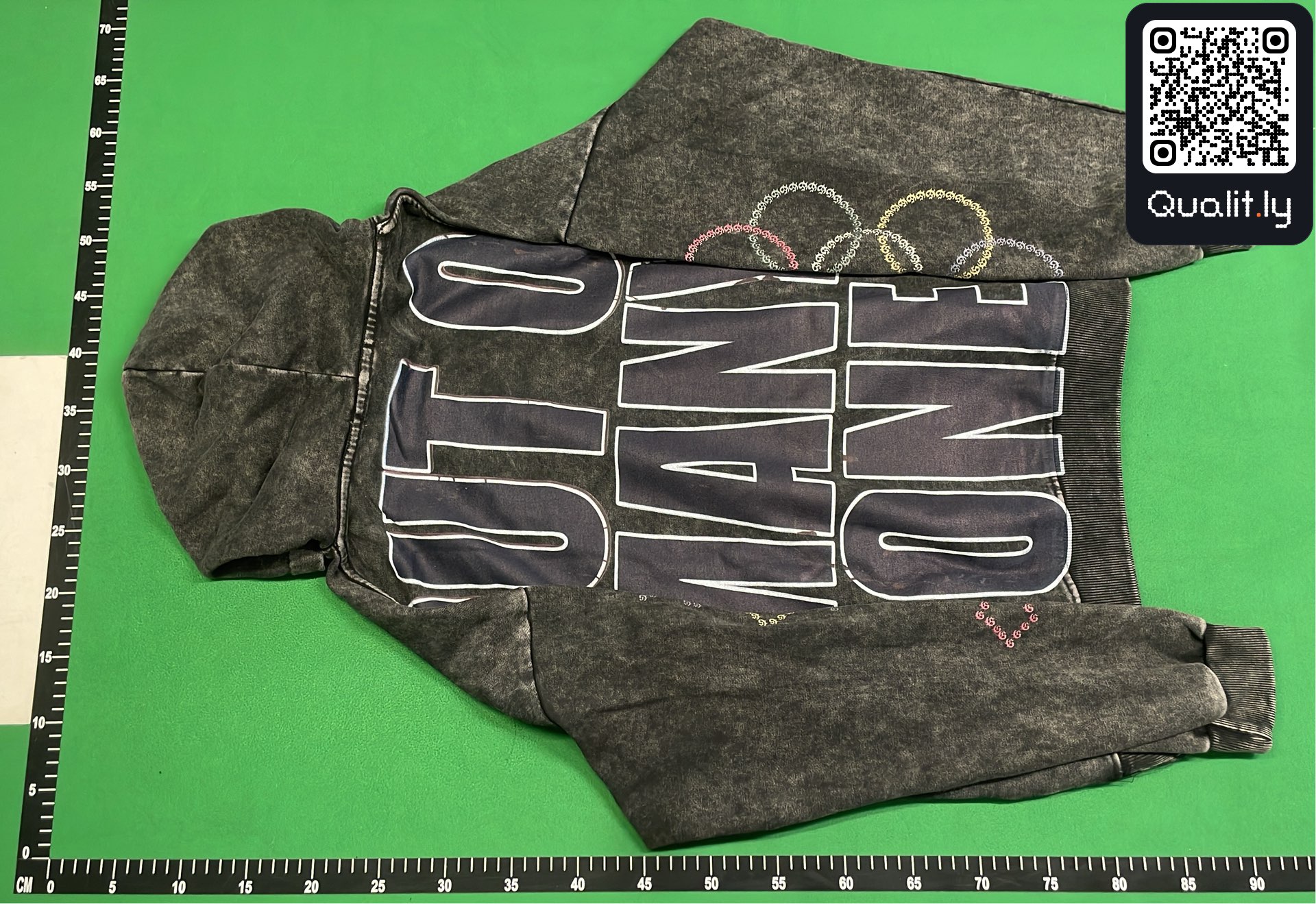 Hoodie — QC-foto 3 van 36
