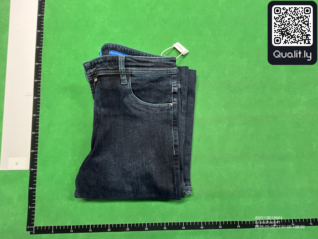 Jeans — QC-foto 2 av 26