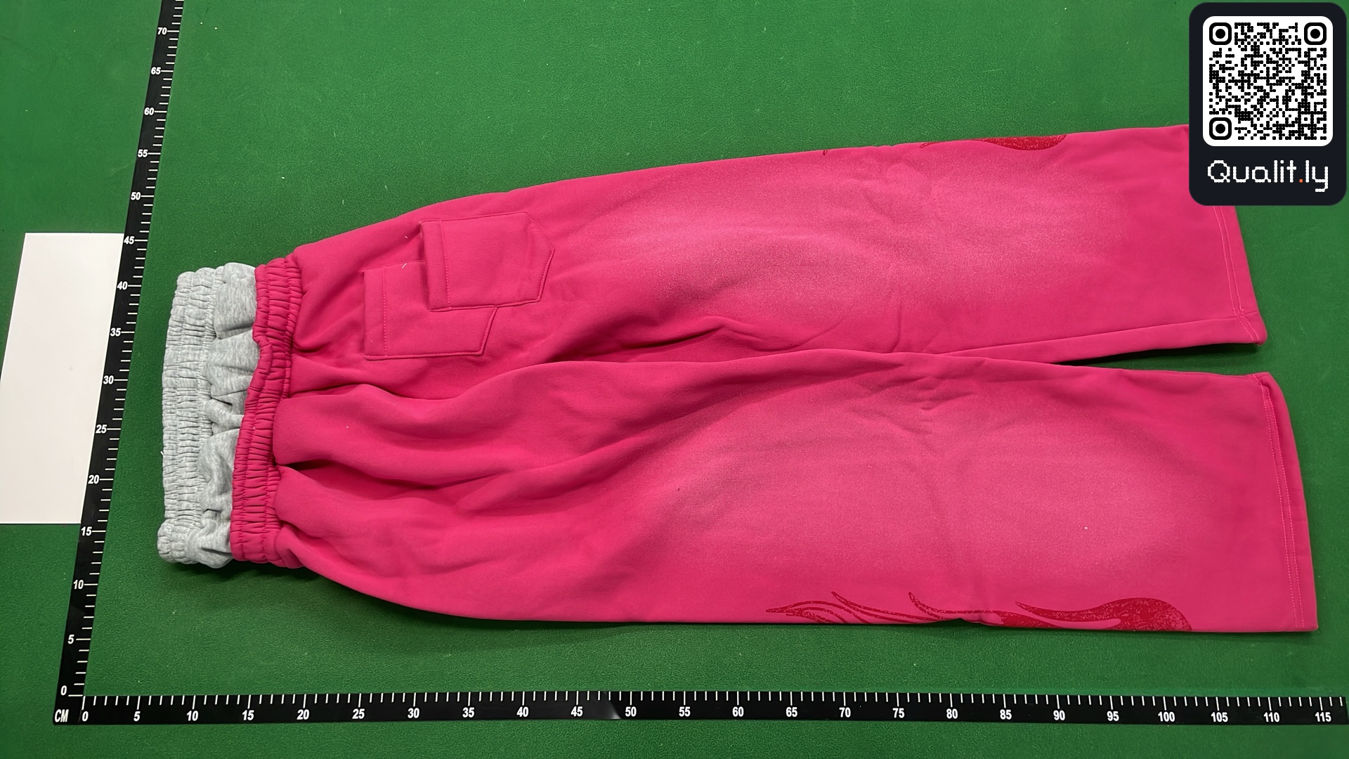 Pants QC photo 3 of 48